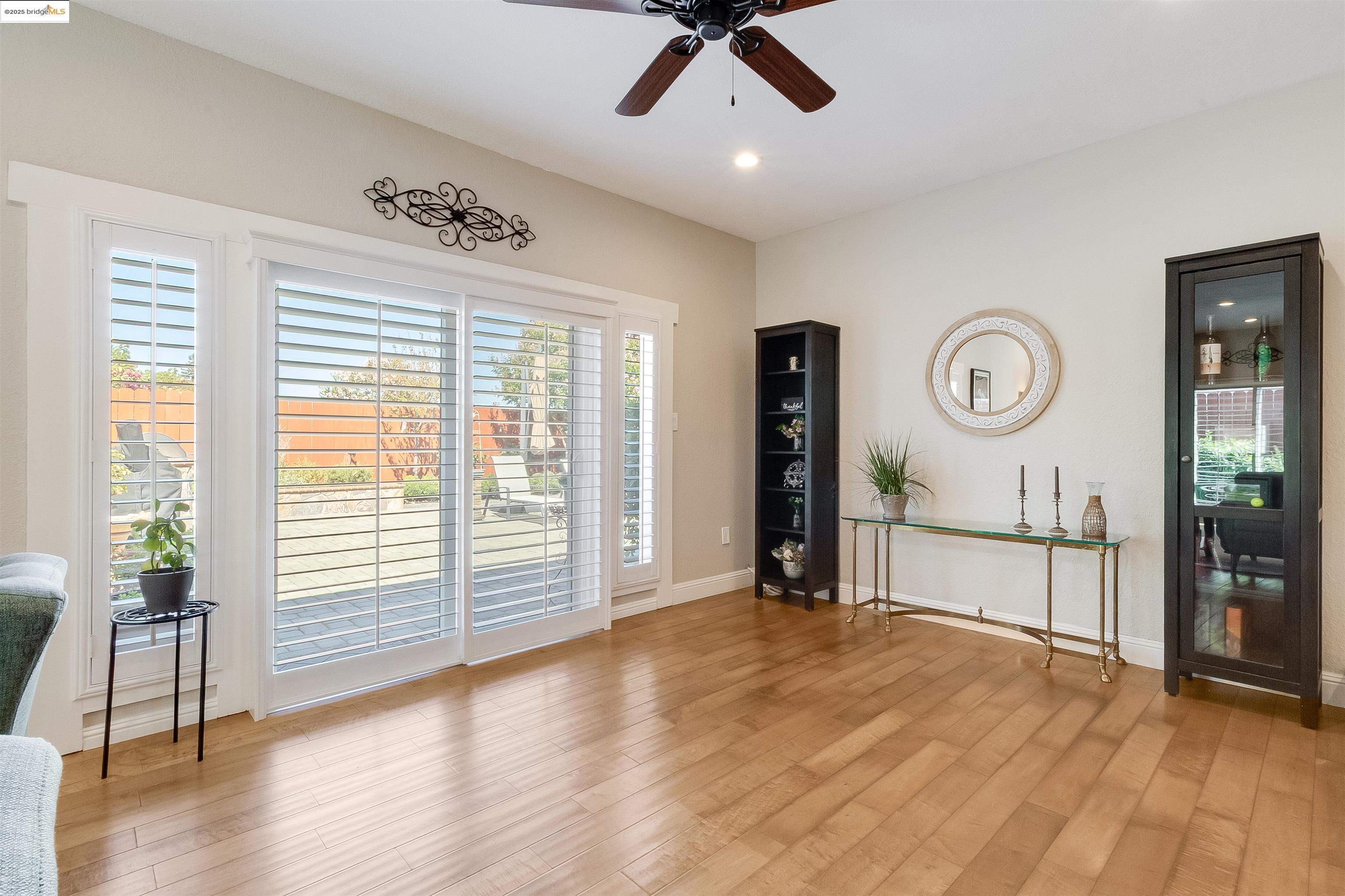 Detail Gallery Image 27 of 48 For 1955 Sequoia Dr, Martinez,  CA 94553 - 3 Beds | 2 Baths
