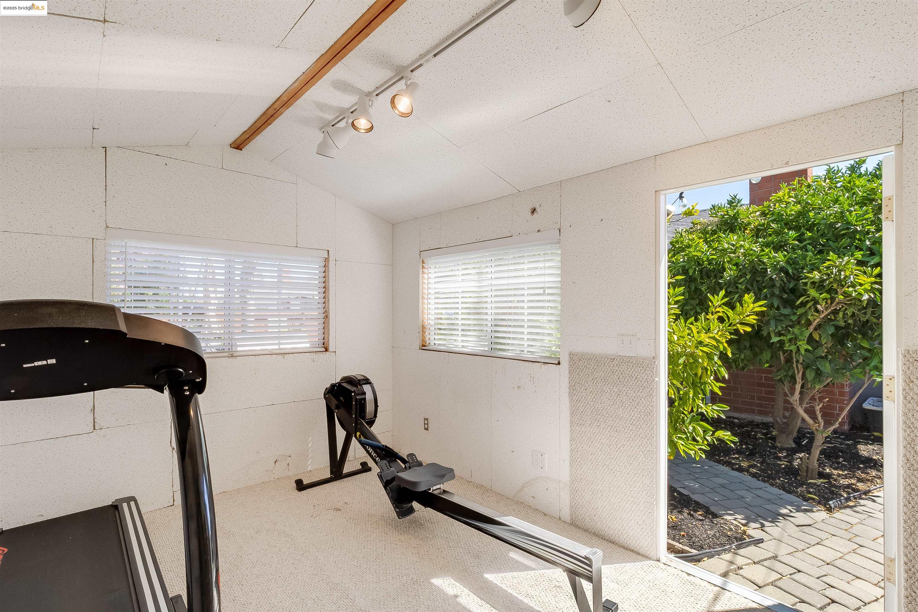 Detail Gallery Image 44 of 48 For 1955 Sequoia Dr, Martinez,  CA 94553 - 3 Beds | 2 Baths