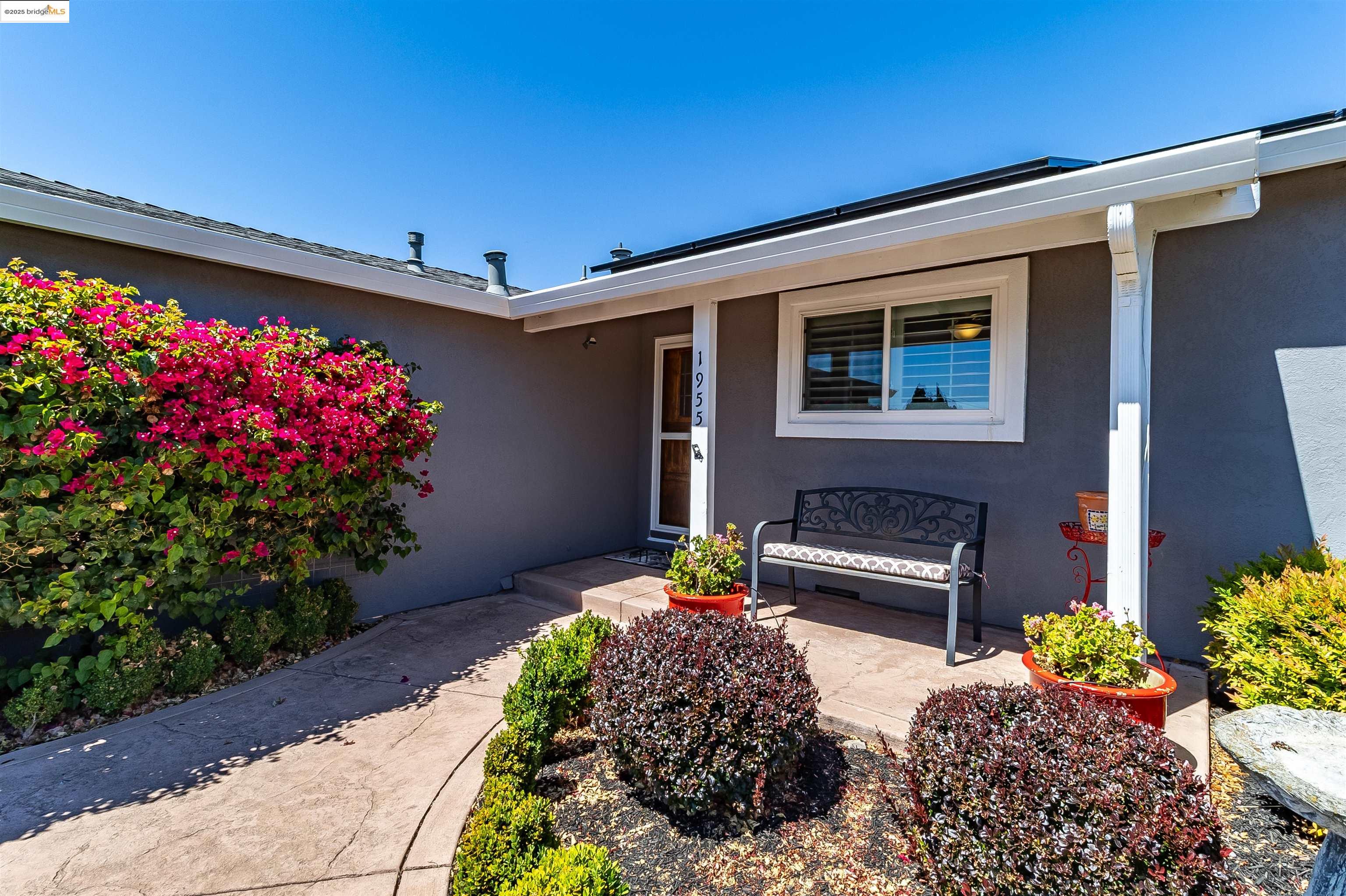 Detail Gallery Image 7 of 48 For 1955 Sequoia Dr, Martinez,  CA 94553 - 3 Beds | 2 Baths