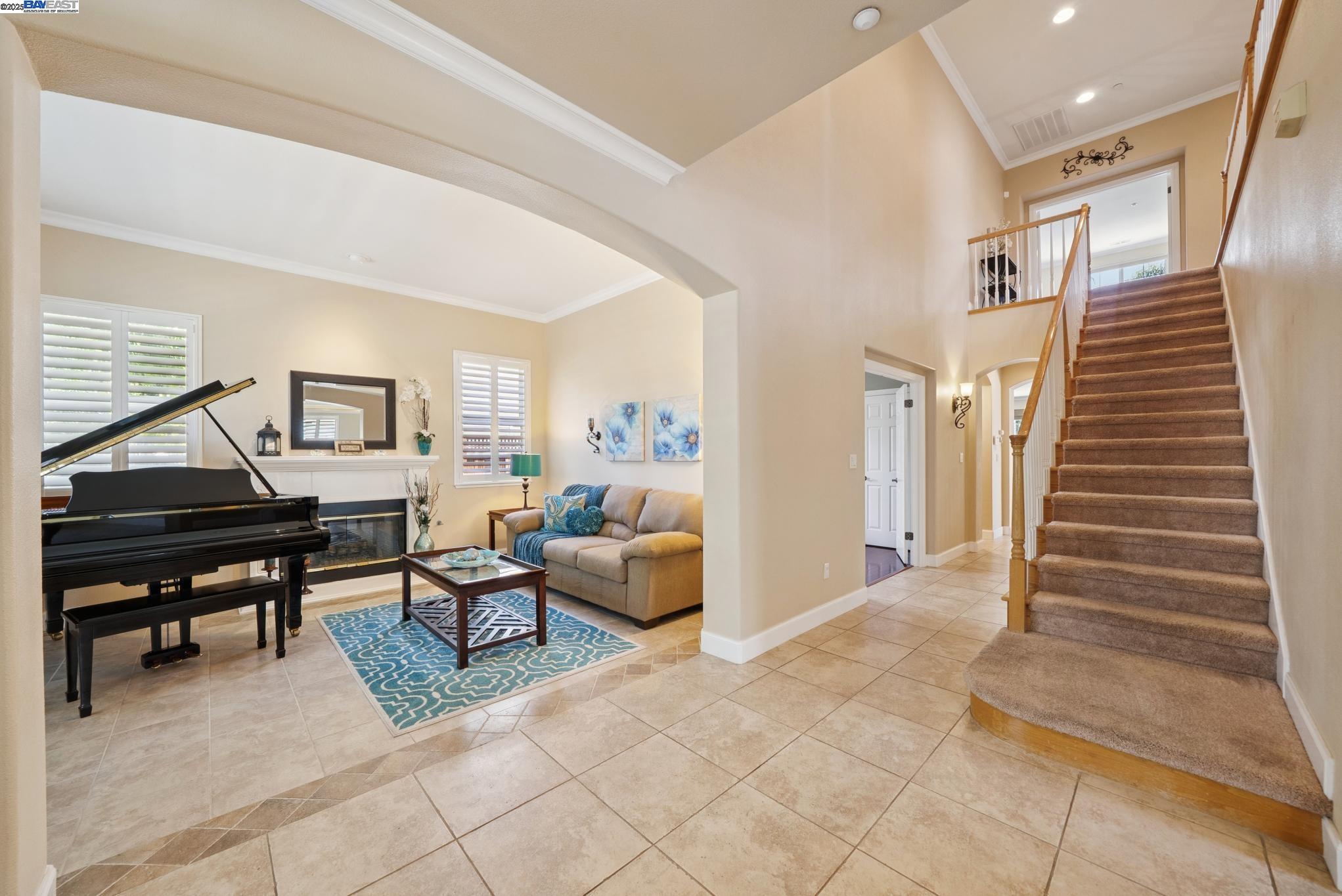 Detail Gallery Image 13 of 59 For 2457 Rees Cir, Livermore,  CA 94550 - 5 Beds | 4 Baths
