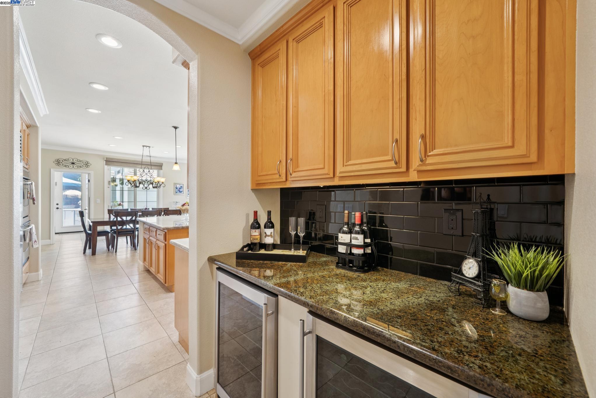 Detail Gallery Image 26 of 59 For 2457 Rees Cir, Livermore,  CA 94550 - 5 Beds | 4 Baths