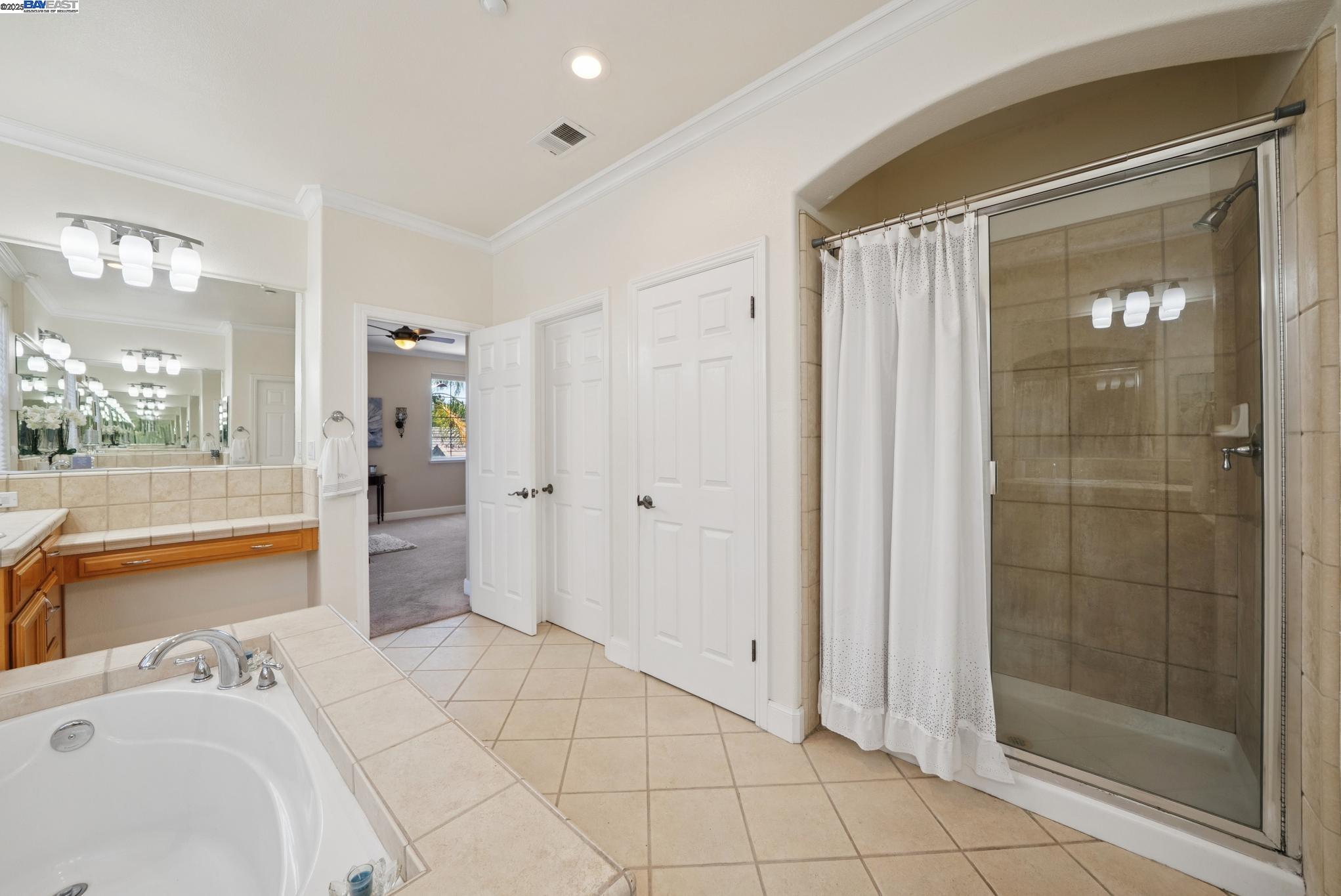 Detail Gallery Image 33 of 59 For 2457 Rees Cir, Livermore,  CA 94550 - 5 Beds | 4 Baths