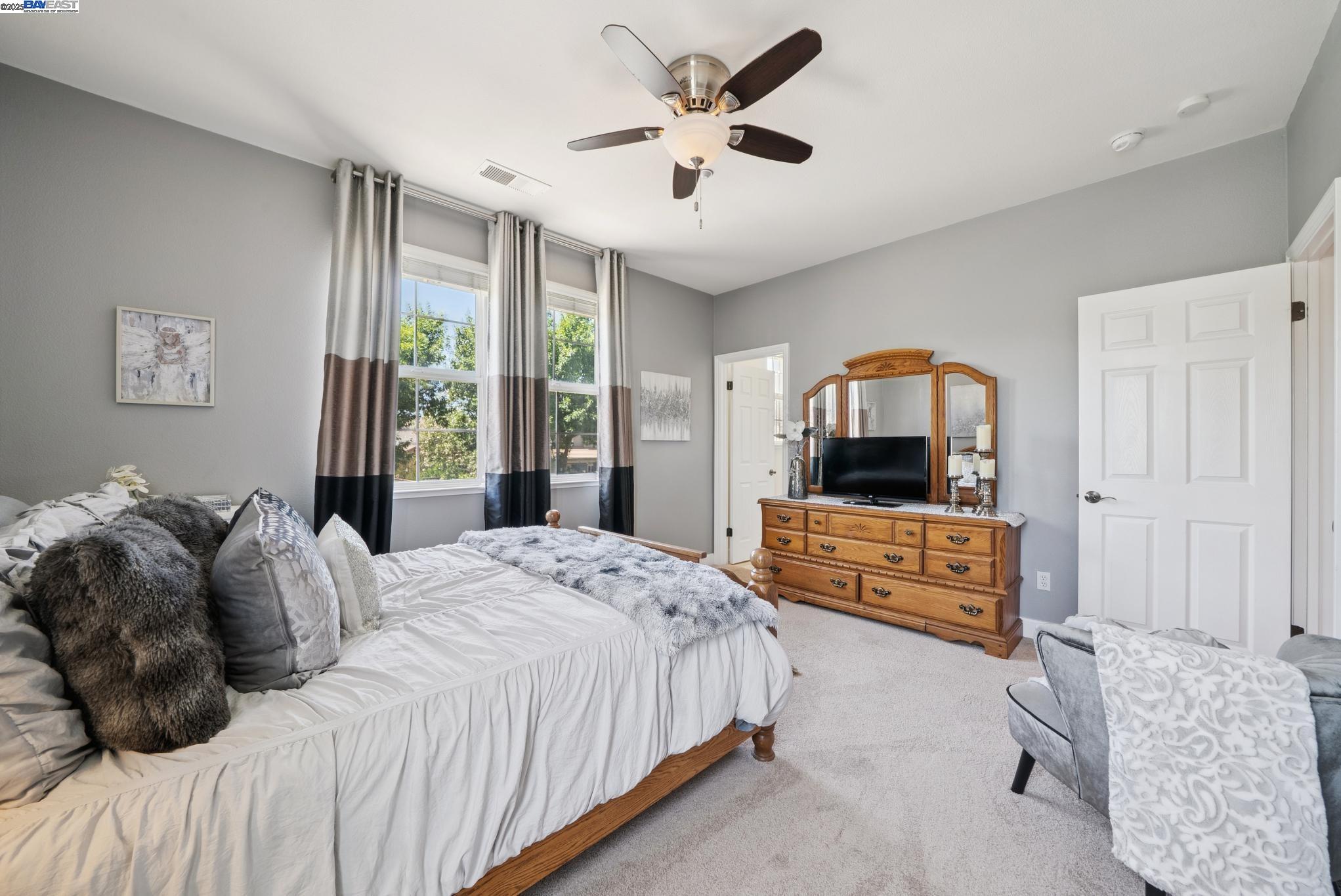 Detail Gallery Image 41 of 59 For 2457 Rees Cir, Livermore,  CA 94550 - 5 Beds | 4 Baths
