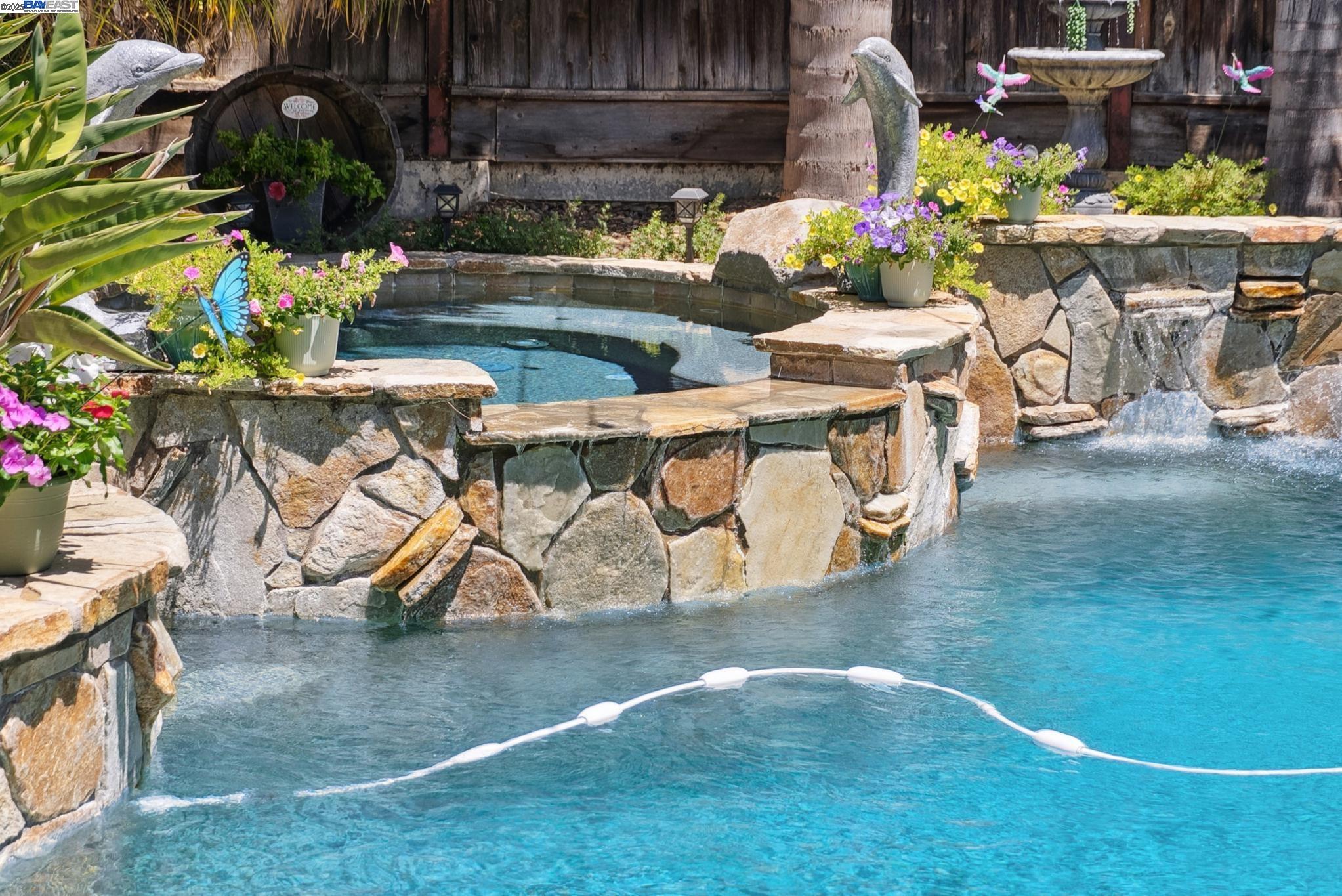 Detail Gallery Image 58 of 59 For 2457 Rees Cir, Livermore,  CA 94550 - 5 Beds | 4 Baths