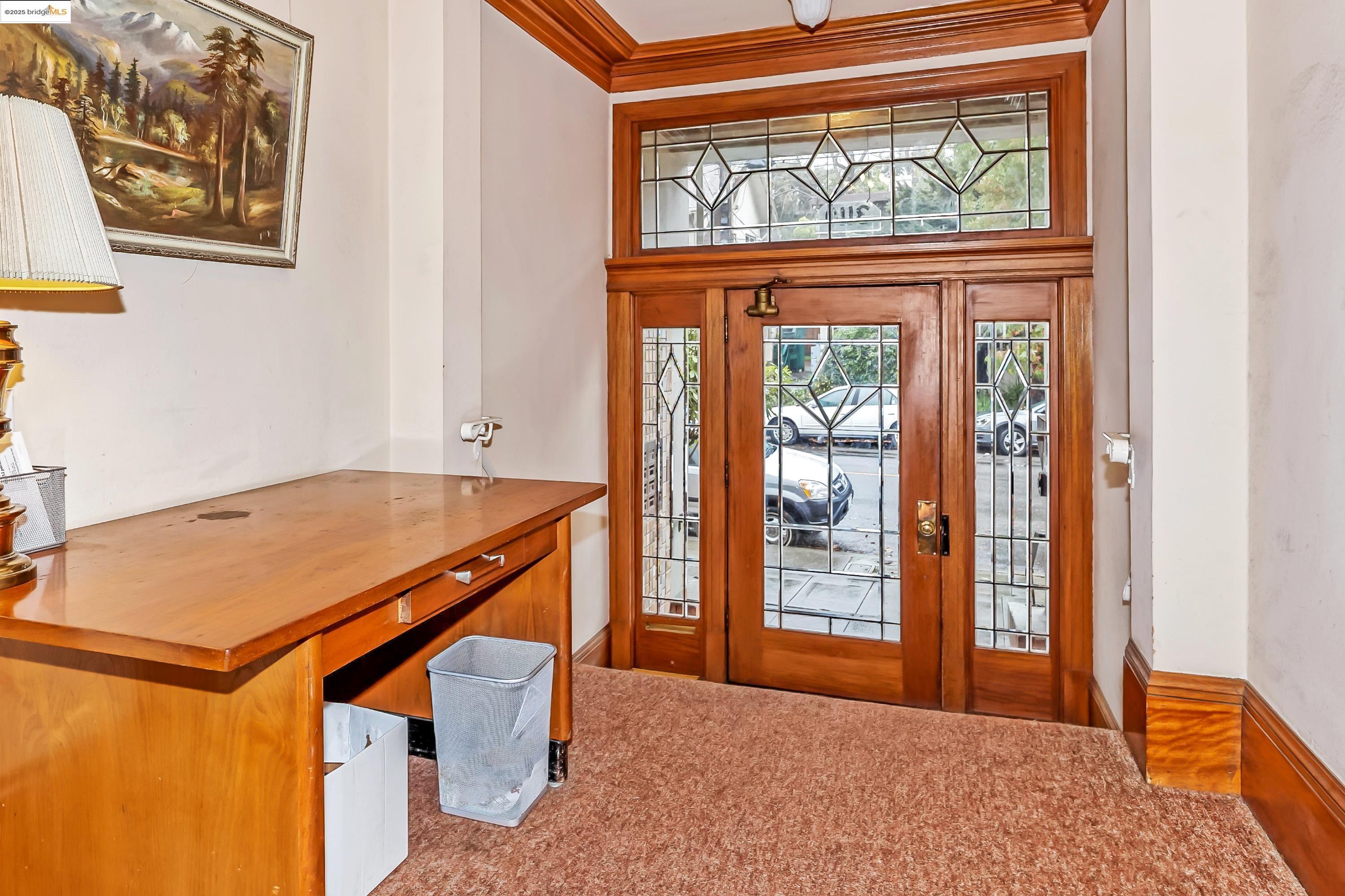 Detail Gallery Image 8 of 24 For 3110 College Ave, Berkeley,  CA 94705 - – Beds | – Baths
