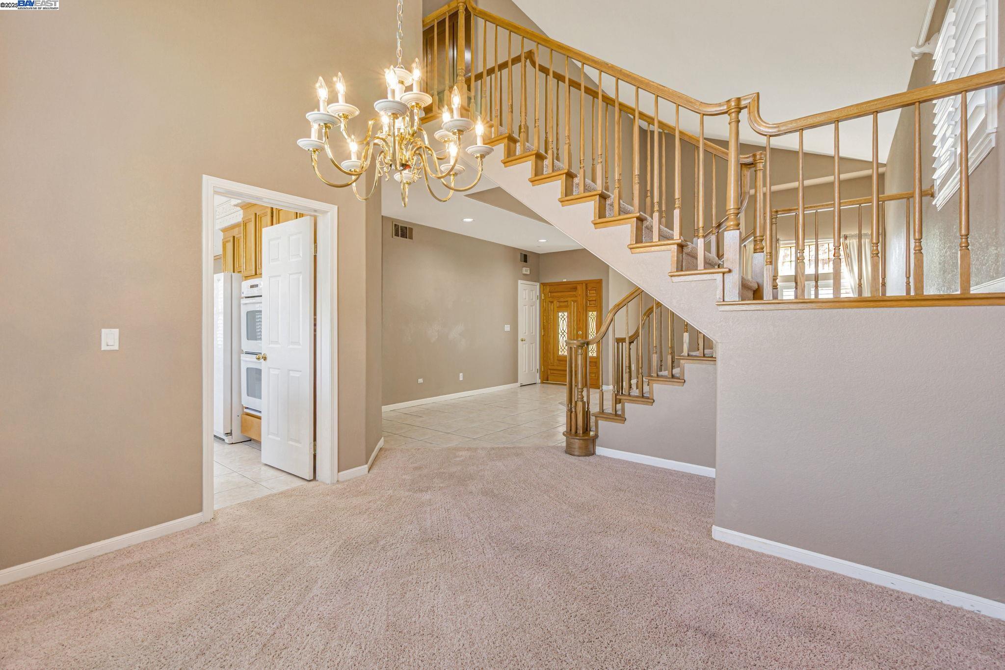Detail Gallery Image 12 of 55 For 4688 Matterhorn Way, Antioch,  CA 94531 - 4 Beds | 3 Baths