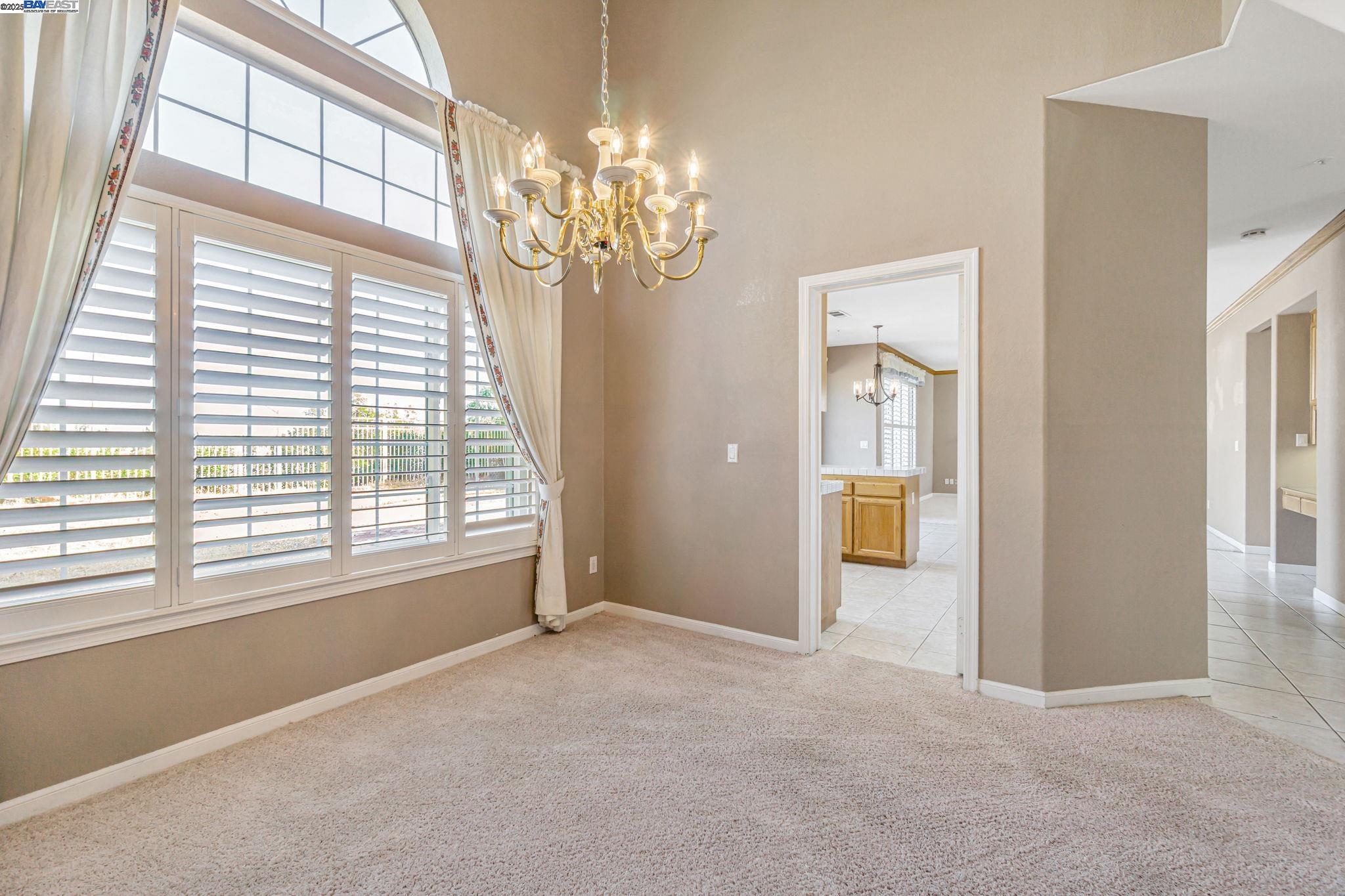 Detail Gallery Image 15 of 55 For 4688 Matterhorn Way, Antioch,  CA 94531 - 4 Beds | 3 Baths