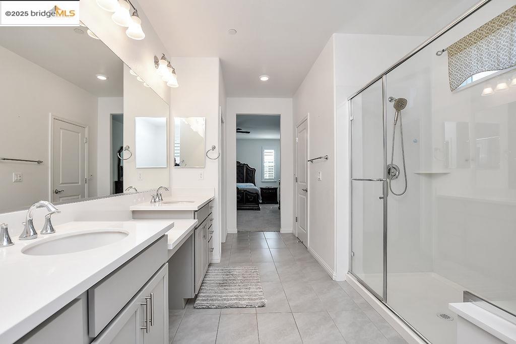 Detail Gallery Image 11 of 36 For 278 Sespe Creek Way, Brentwood,  CA 94513 - 5 Beds | 4/1 Baths