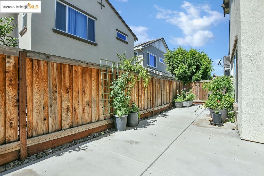 Detail Gallery Image 28 of 36 For 278 Sespe Creek Way, Brentwood,  CA 94513 - 5 Beds | 4/1 Baths