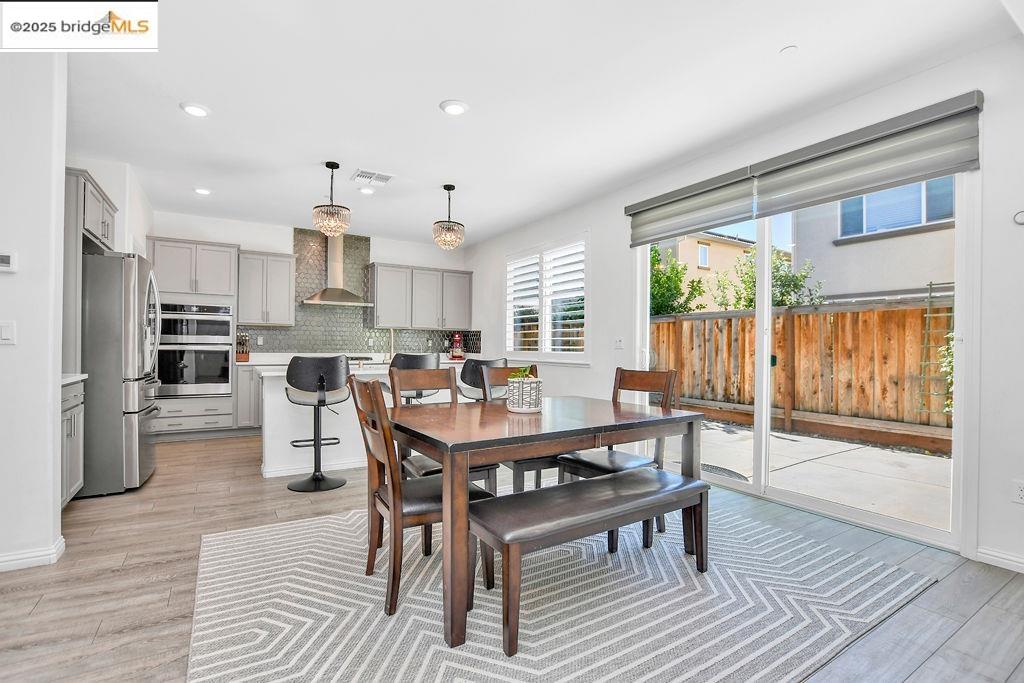 Detail Gallery Image 34 of 36 For 278 Sespe Creek Way, Brentwood,  CA 94513 - 5 Beds | 4/1 Baths