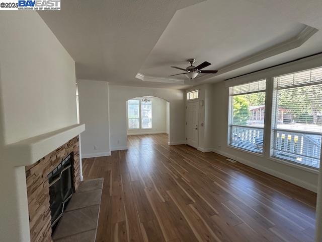 Detail Gallery Image 14 of 54 For 1447 Buckingham Way, Hayward,  CA 94544 - 3 Beds | 2 Baths
