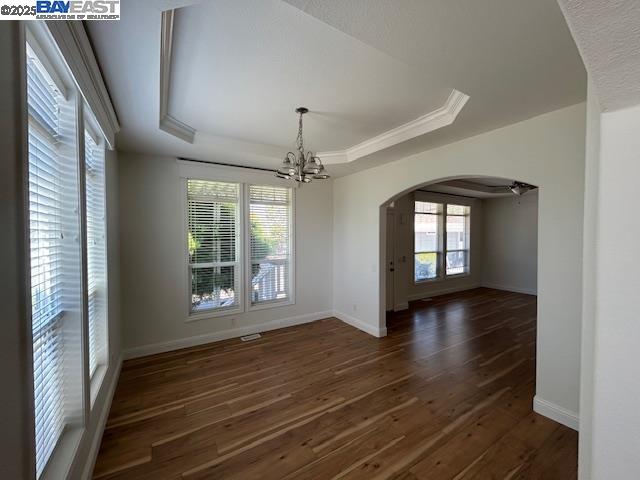 Detail Gallery Image 16 of 54 For 1447 Buckingham Way, Hayward,  CA 94544 - 3 Beds | 2 Baths