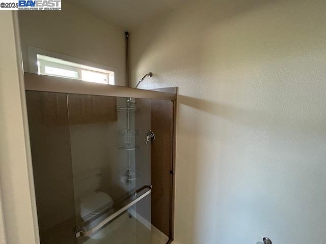 Detail Gallery Image 25 of 54 For 1447 Buckingham Way, Hayward,  CA 94544 - 3 Beds | 2 Baths