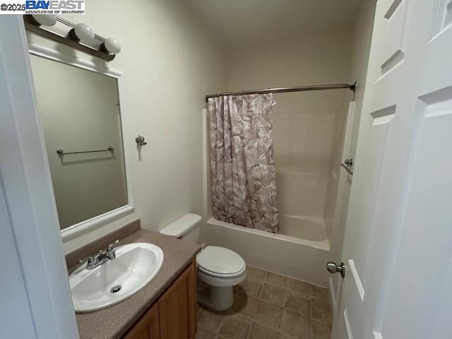 Detail Gallery Image 29 of 54 For 1447 Buckingham Way, Hayward,  CA 94544 - 3 Beds | 2 Baths