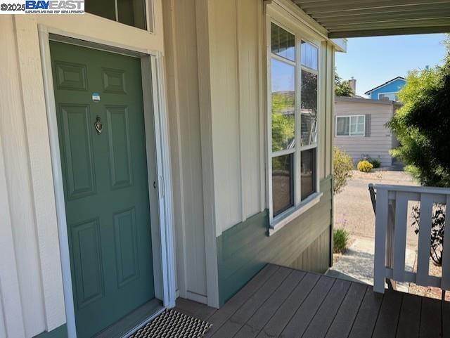 Detail Gallery Image 34 of 54 For 1447 Buckingham Way, Hayward,  CA 94544 - 3 Beds | 2 Baths