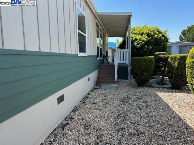 Detail Gallery Image 48 of 54 For 1447 Buckingham Way, Hayward,  CA 94544 - 3 Beds | 2 Baths