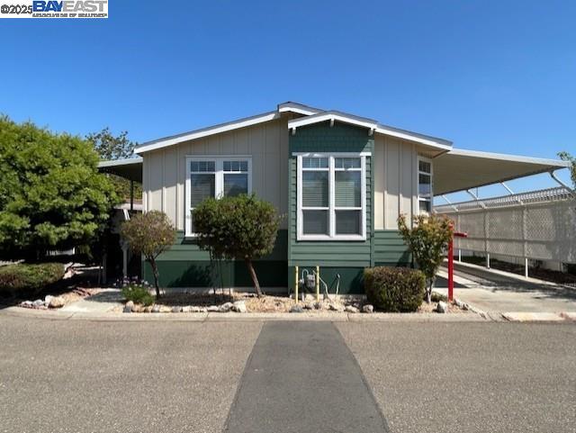 Detail Gallery Image 51 of 54 For 1447 Buckingham Way, Hayward,  CA 94544 - 3 Beds | 2 Baths