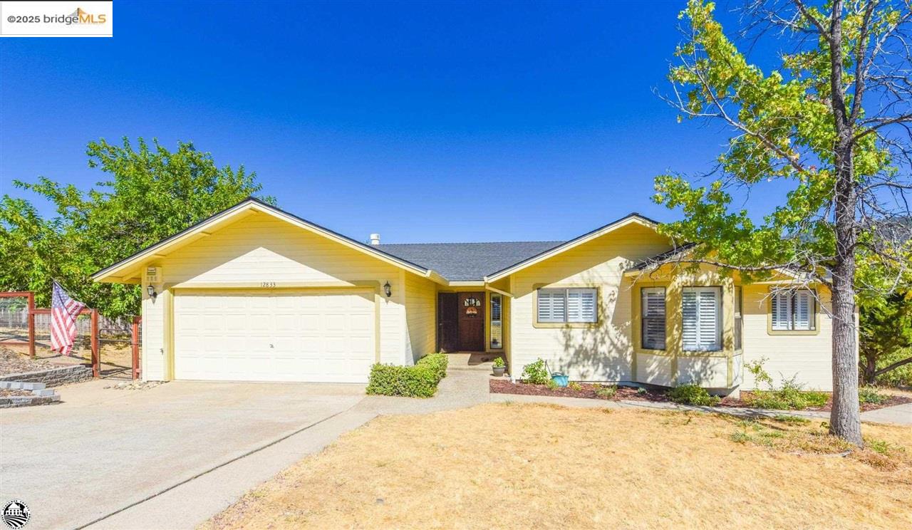 Detail Gallery Image 1 of 1 For 12833 Beckwith, Sonora,  CA 95370 - 3 Beds | 2 Baths
