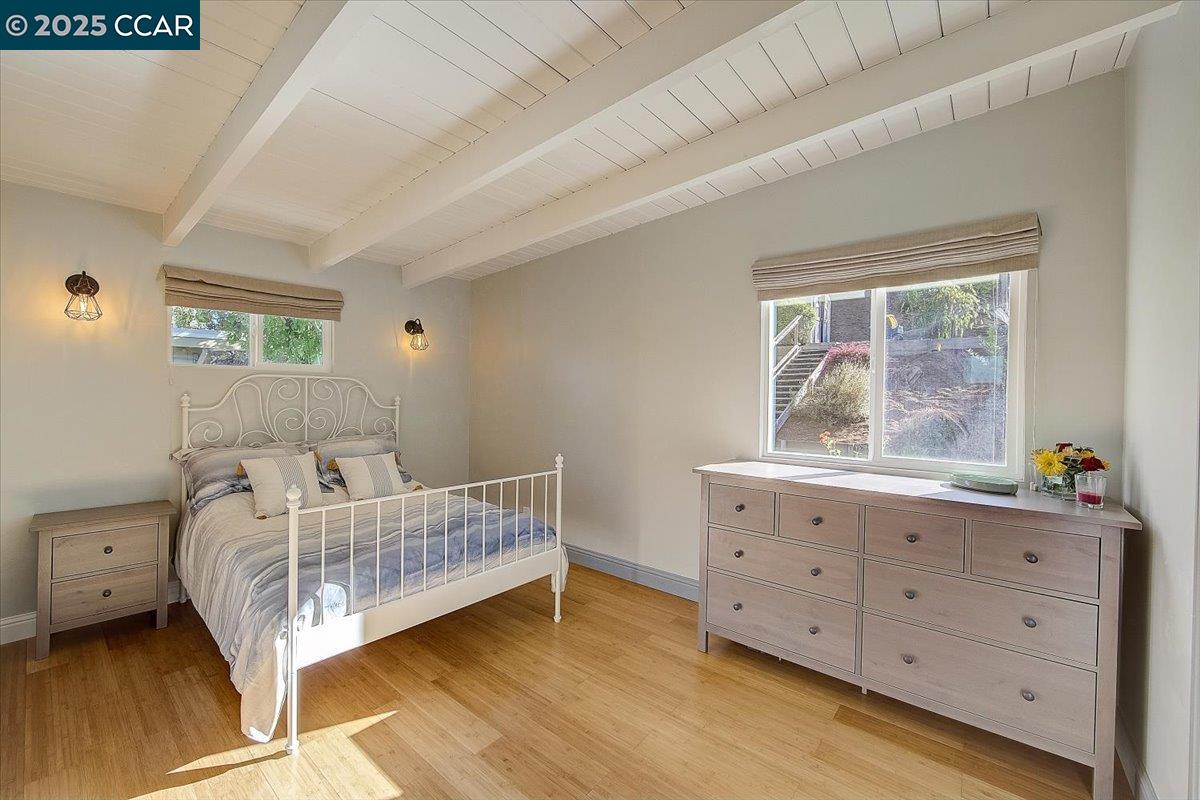 Detail Gallery Image 10 of 31 For 3357 S Lucille Ln, Lafayette,  CA 94549 - 4 Beds | 2 Baths