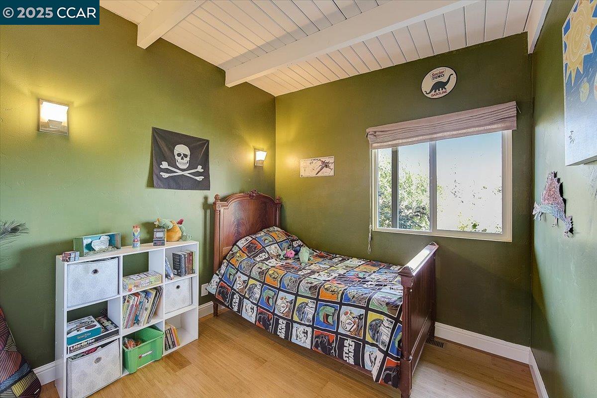 Detail Gallery Image 17 of 31 For 3357 S Lucille Ln, Lafayette,  CA 94549 - 4 Beds | 2 Baths