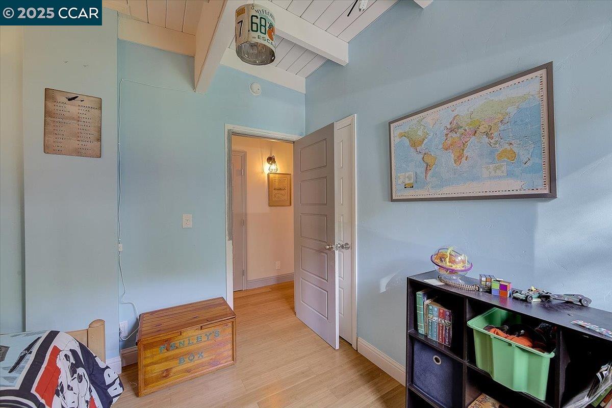 Detail Gallery Image 20 of 31 For 3357 S Lucille Ln, Lafayette,  CA 94549 - 4 Beds | 2 Baths