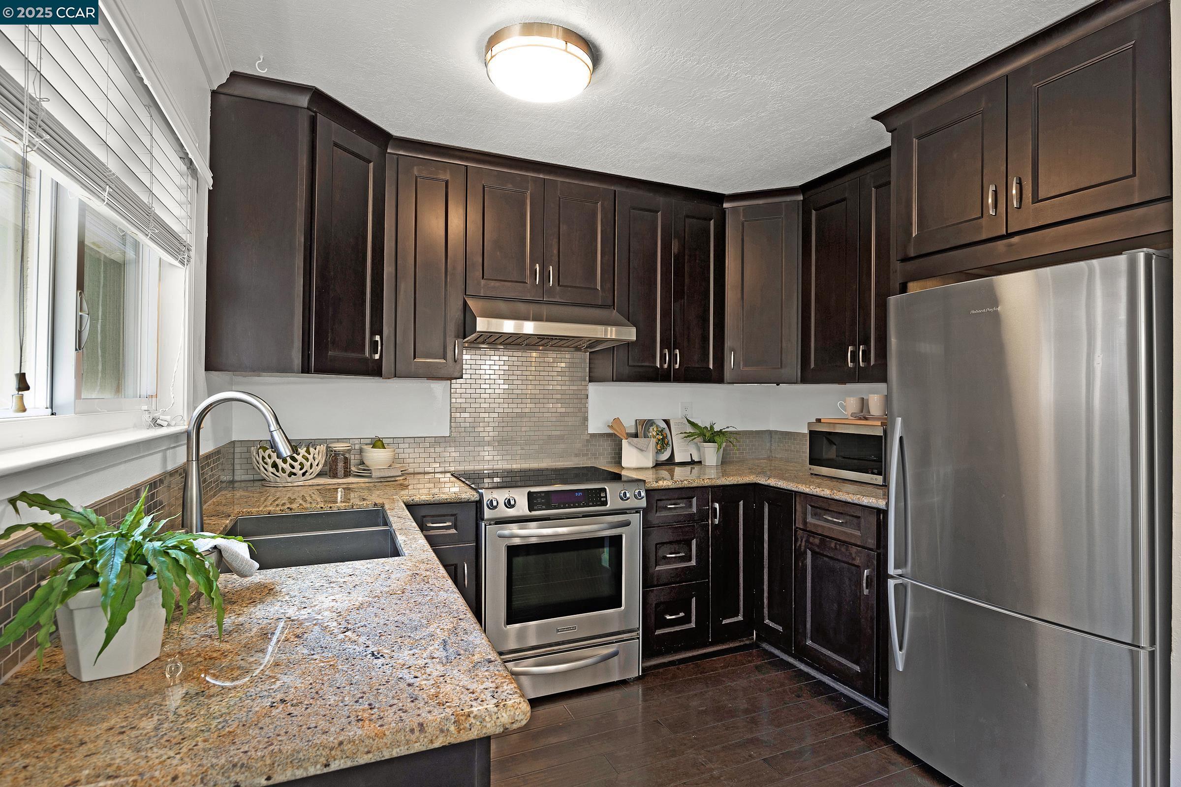 Photo #13: 41103913 Listing: Photo #13