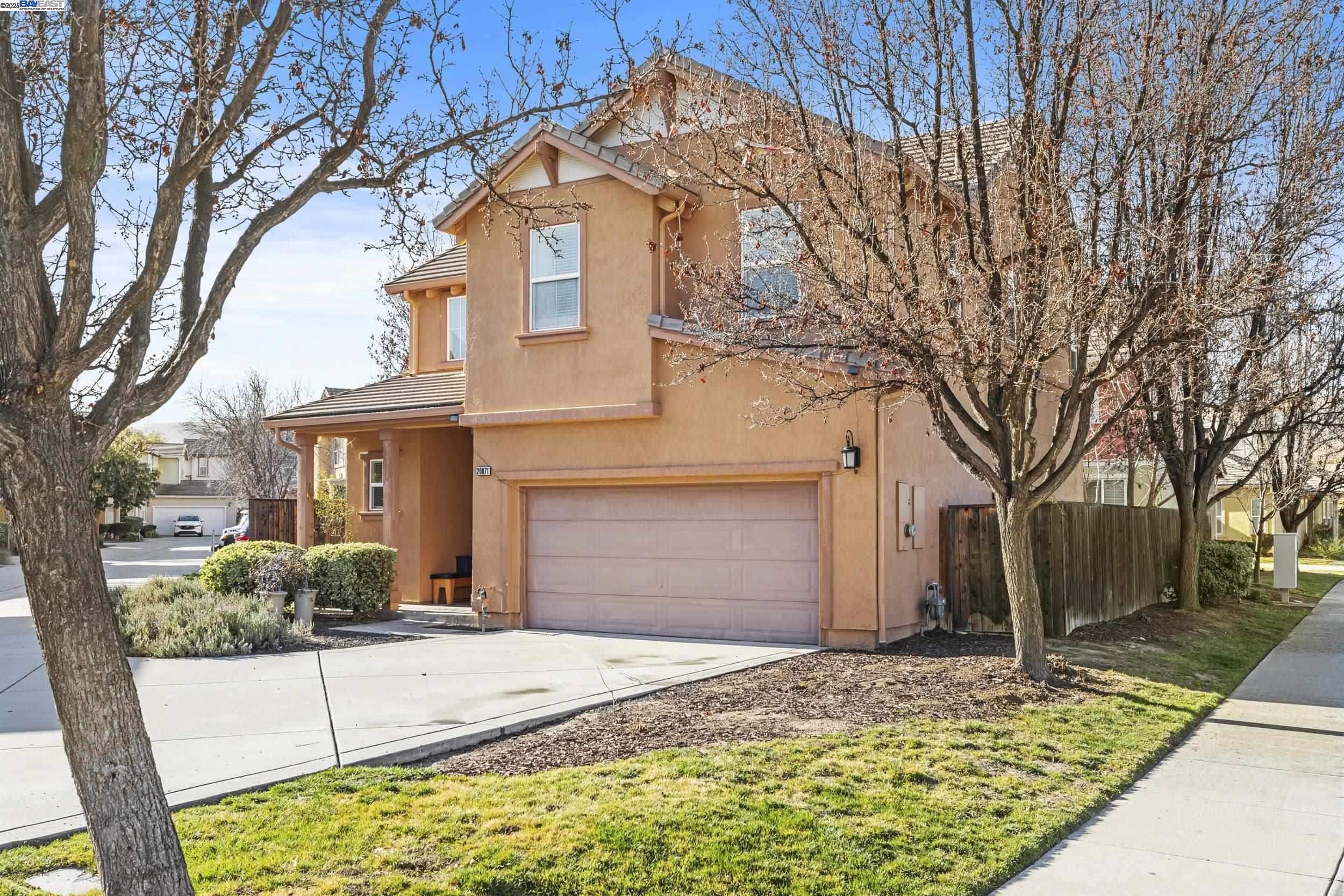 Detail Gallery Image 2 of 23 For 20871 Grapevine Dr, Patterson,  CA 95363 - 3 Beds | 2/1 Baths