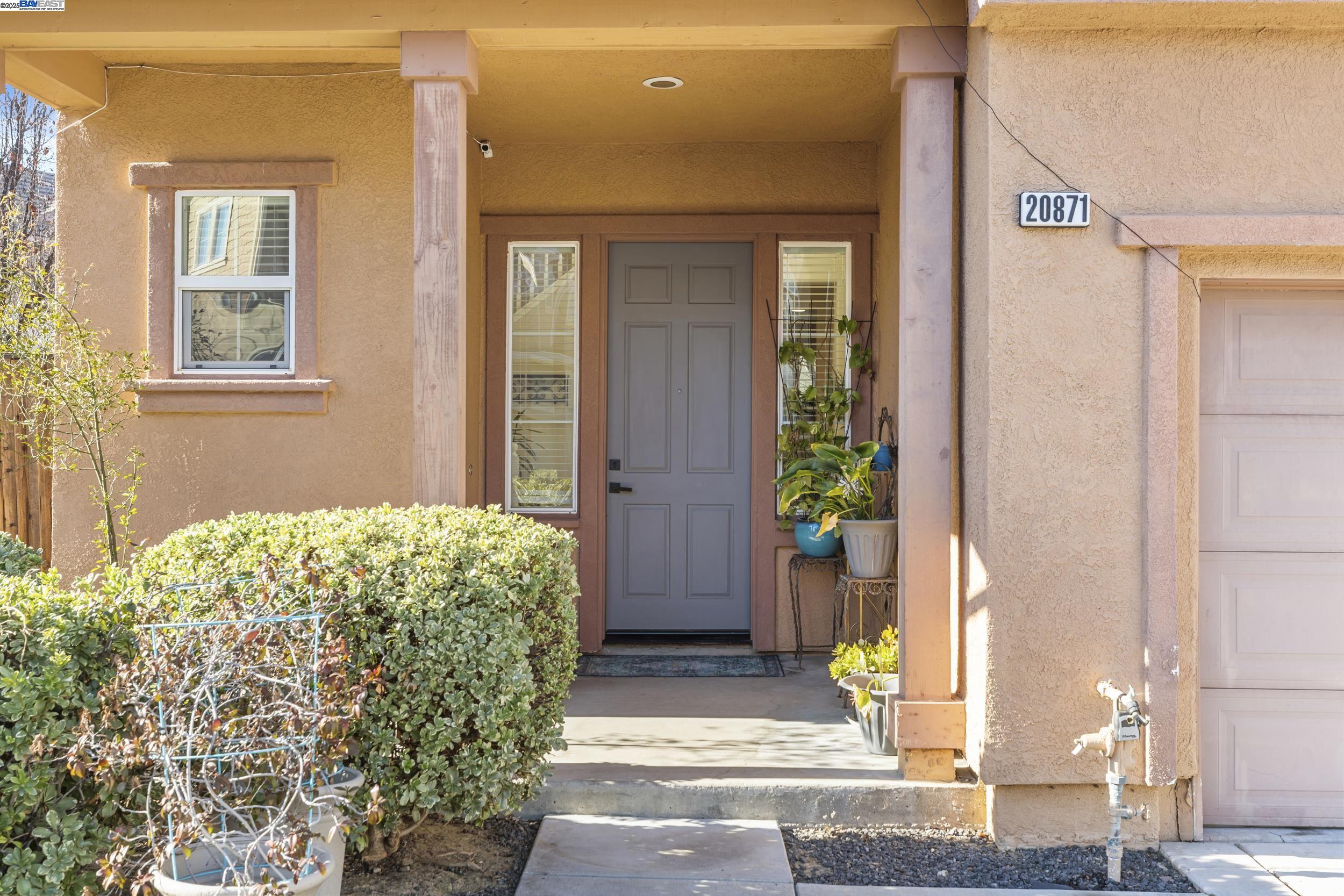 Detail Gallery Image 3 of 23 For 20871 Grapevine Dr, Patterson,  CA 95363 - 3 Beds | 2/1 Baths