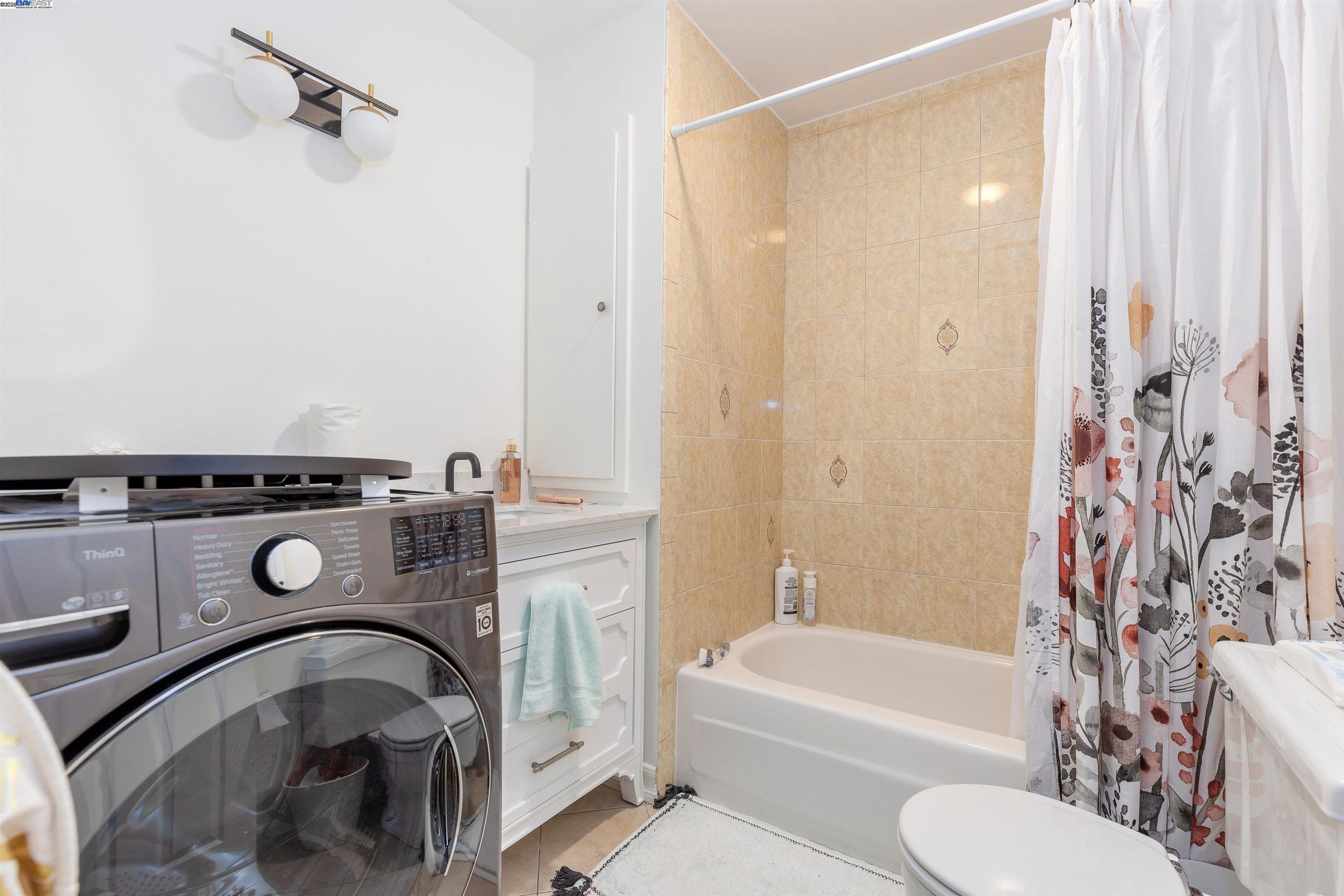 Photo #16: 41103917 Listing: Photo #16
