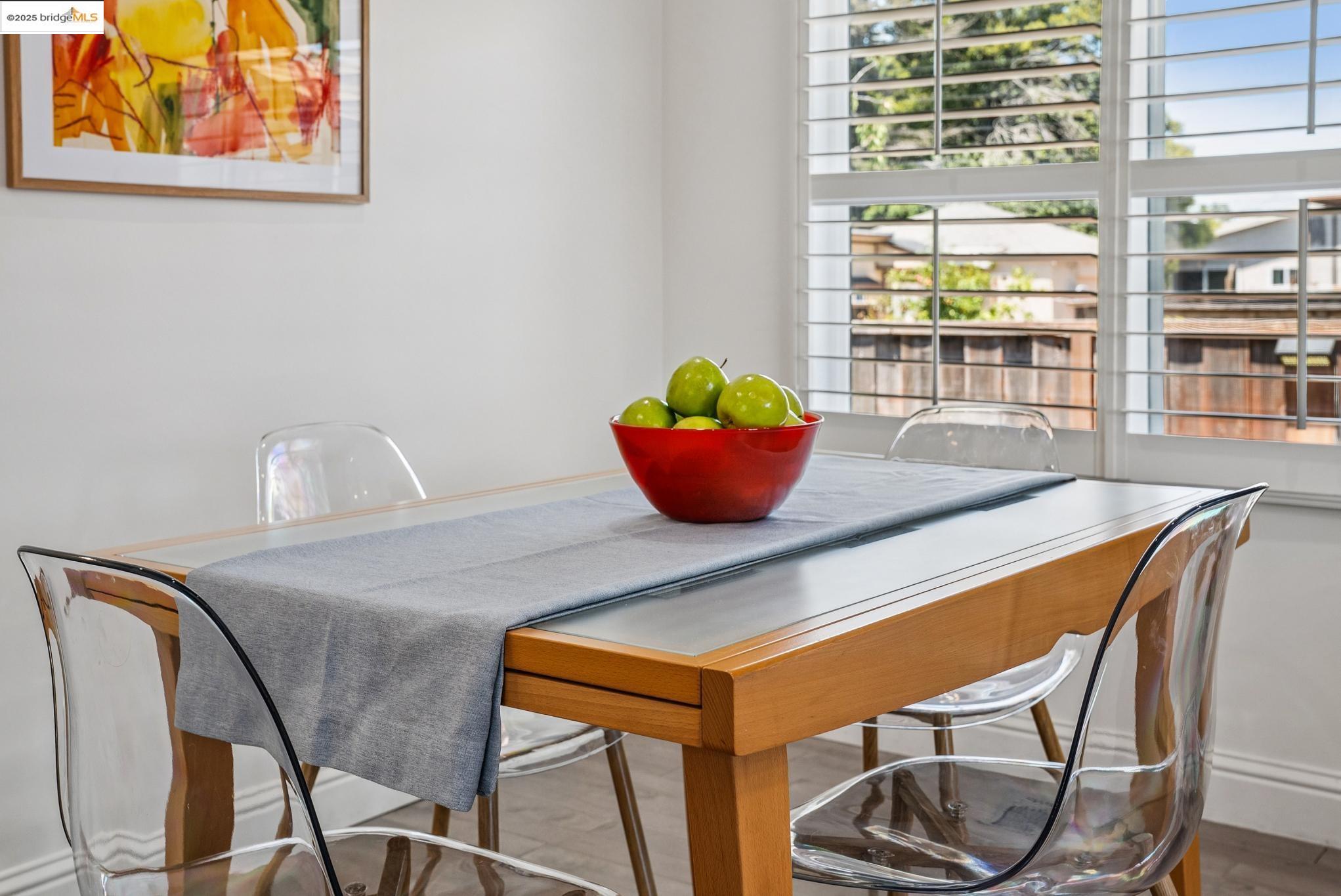 Detail Gallery Image 13 of 56 For 967 31st St, Richmond,  CA 94804 - 3 Beds | 2 Baths