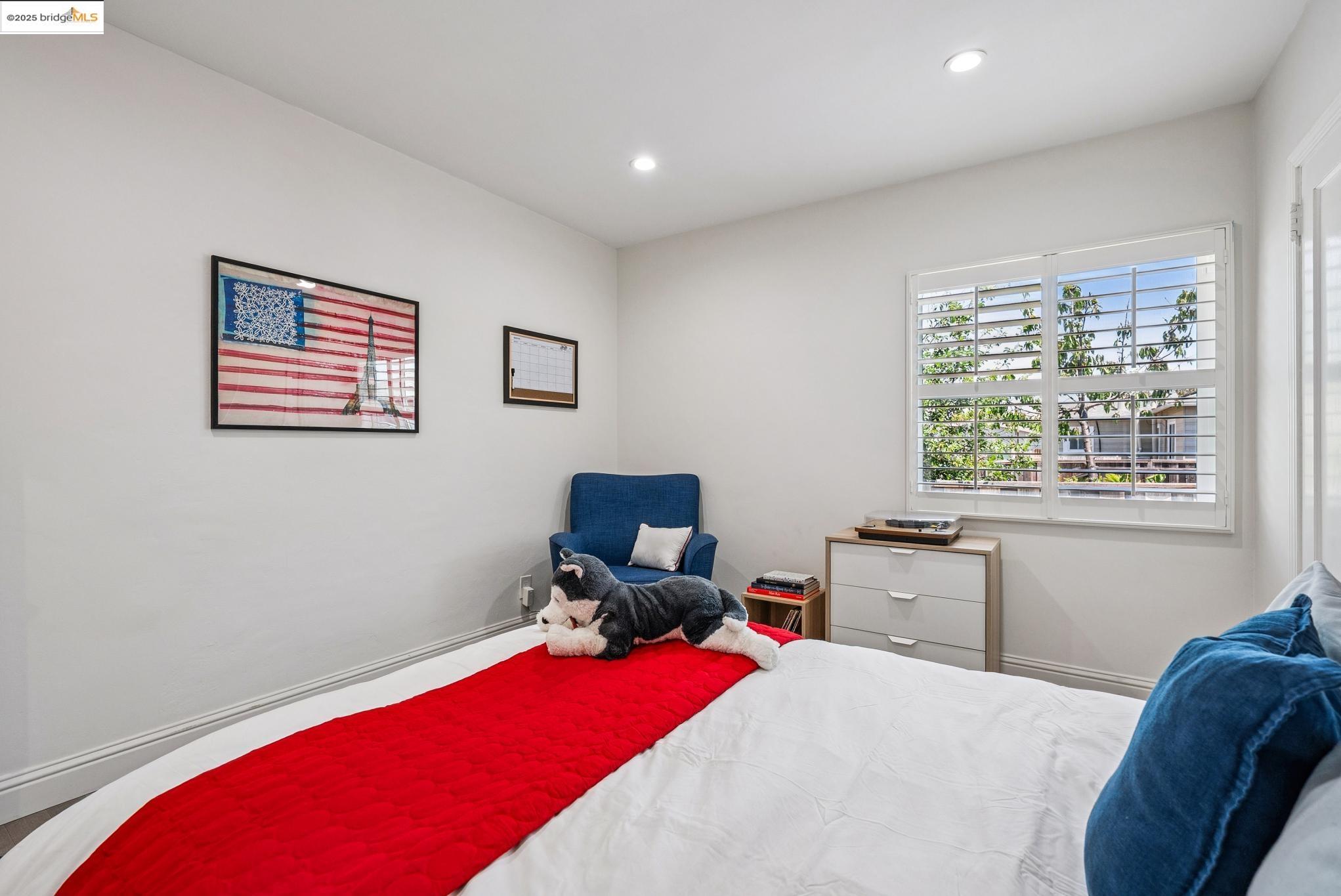 Detail Gallery Image 34 of 56 For 967 31st St, Richmond,  CA 94804 - 3 Beds | 2 Baths