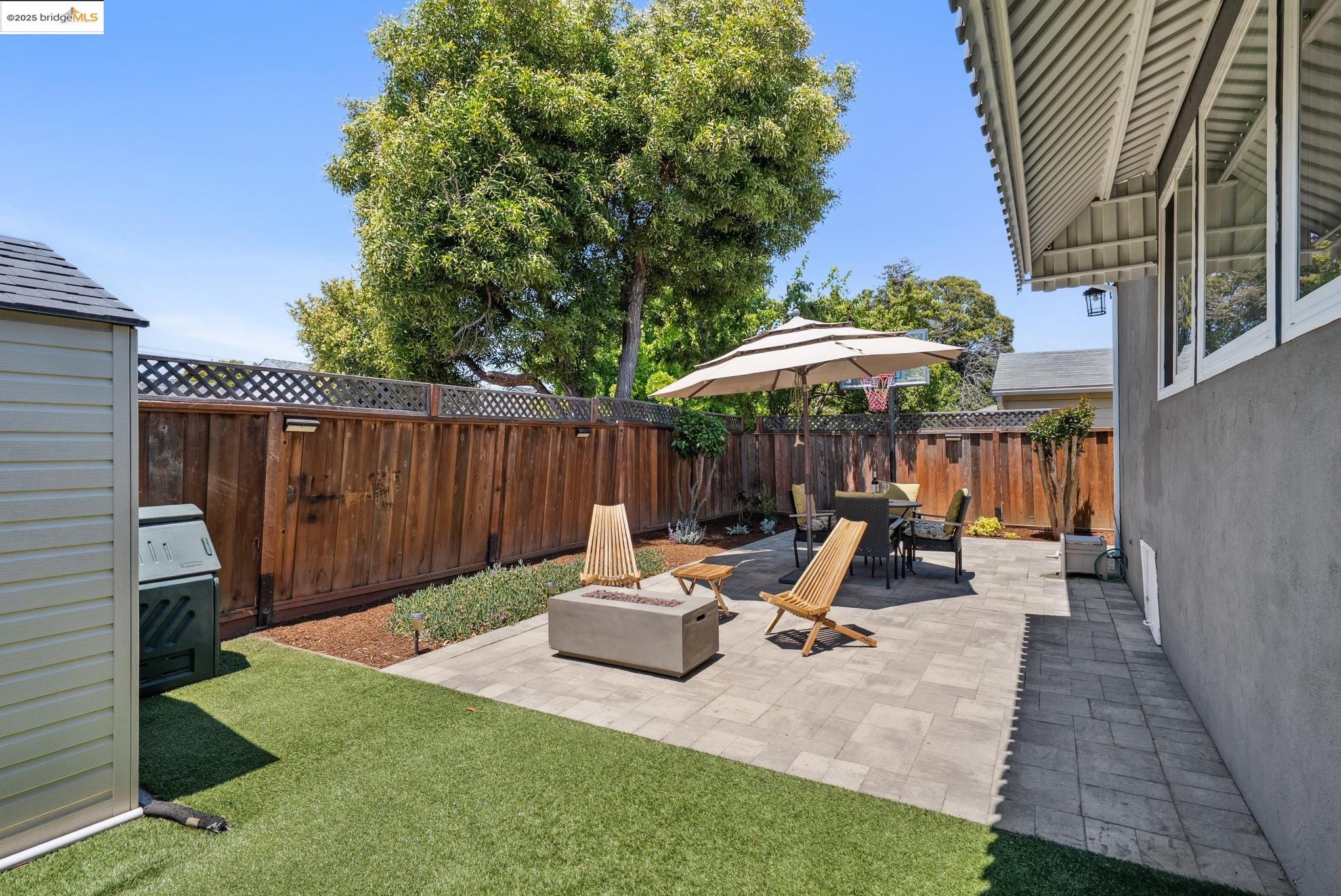 Detail Gallery Image 55 of 56 For 967 31st St, Richmond,  CA 94804 - 3 Beds | 2 Baths