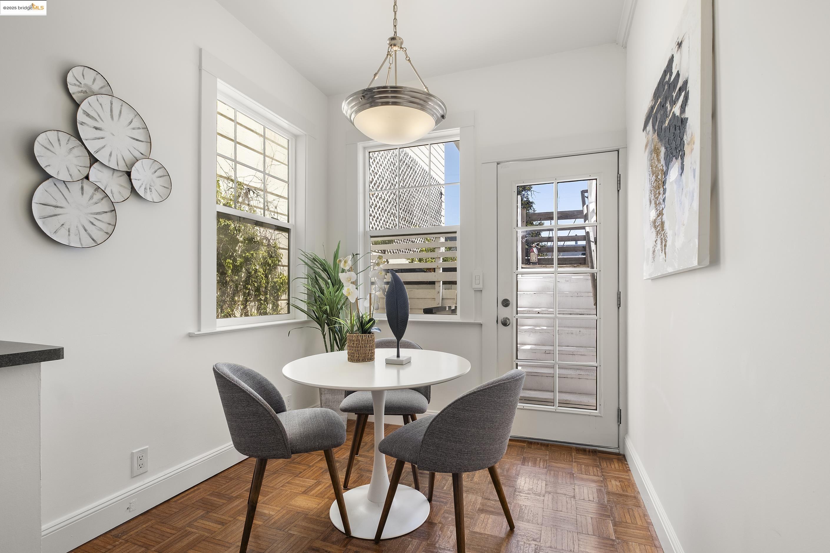 Detail Gallery Image 12 of 26 For 3555 17th Street, San Francisco,  CA 94110 - 1 Beds | 1 Baths