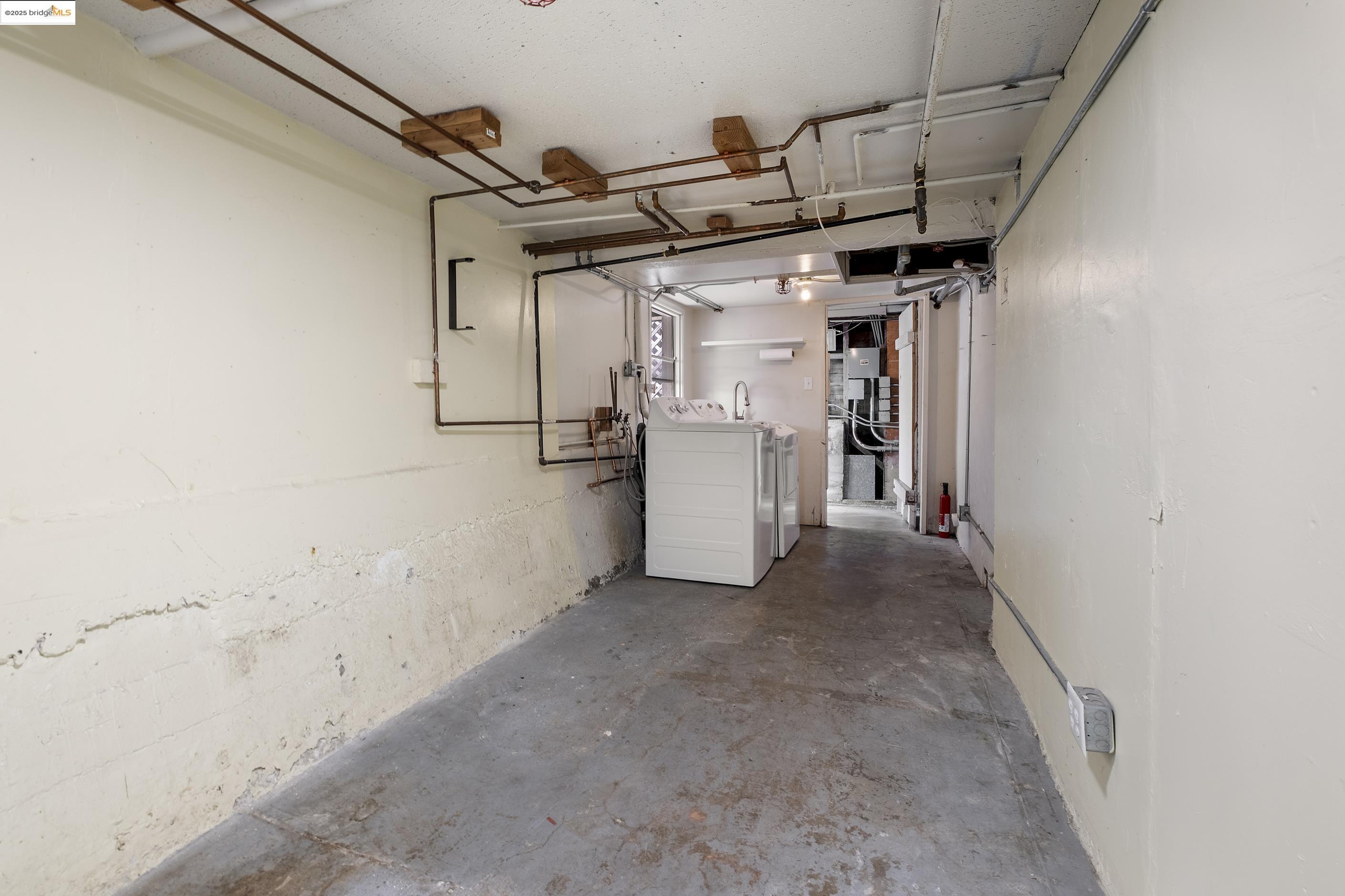 Detail Gallery Image 21 of 26 For 3555 17th Street, San Francisco,  CA 94110 - 1 Beds | 1 Baths
