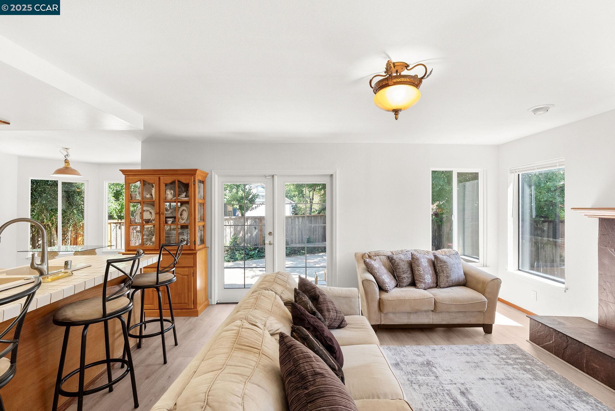 Detail Gallery Image 15 of 50 For 615 Stanley, El Sobrante,  CA 94803-3600 - 4 Beds | 3 Baths