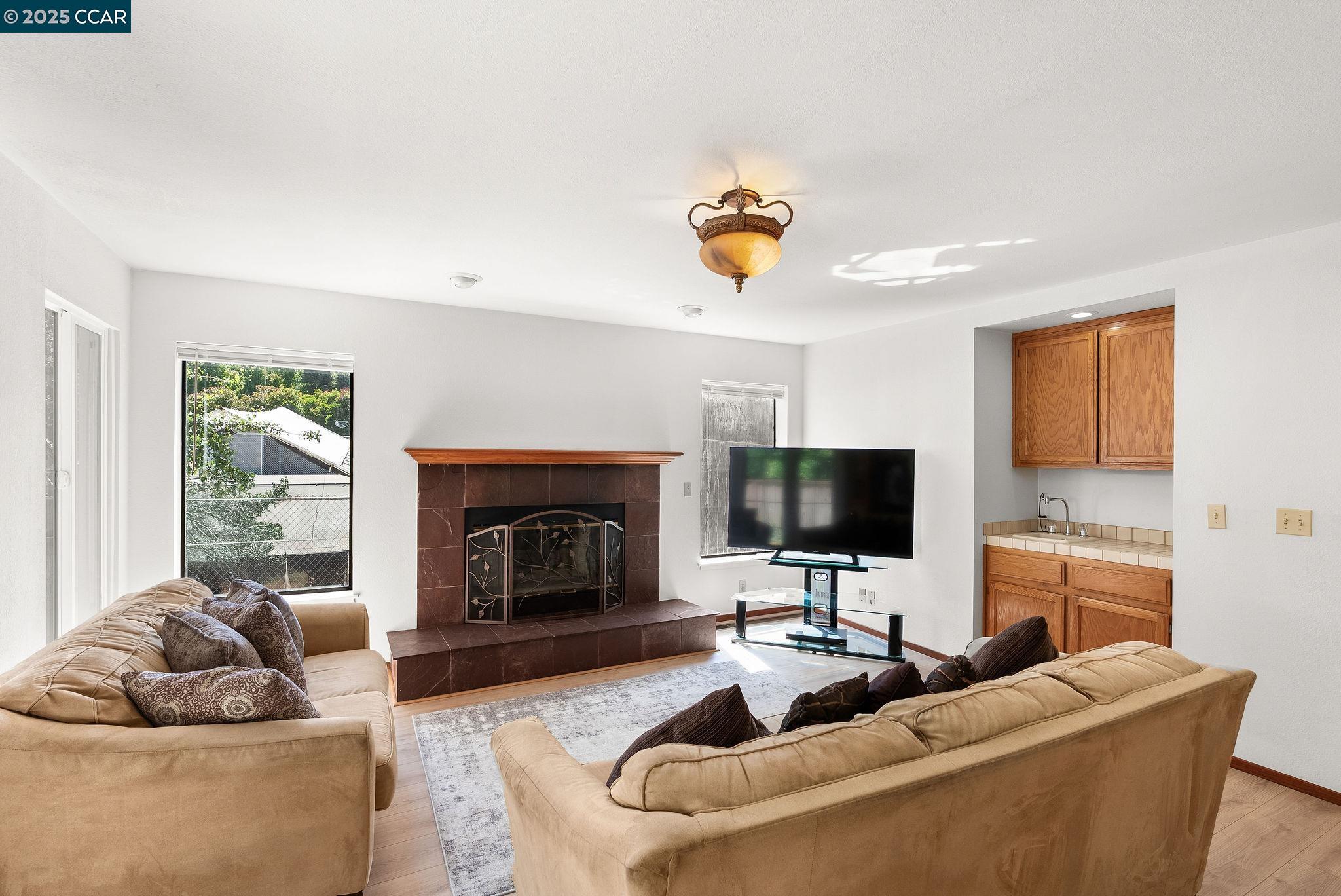 Detail Gallery Image 16 of 50 For 615 Stanley, El Sobrante,  CA 94803-3600 - 4 Beds | 3 Baths