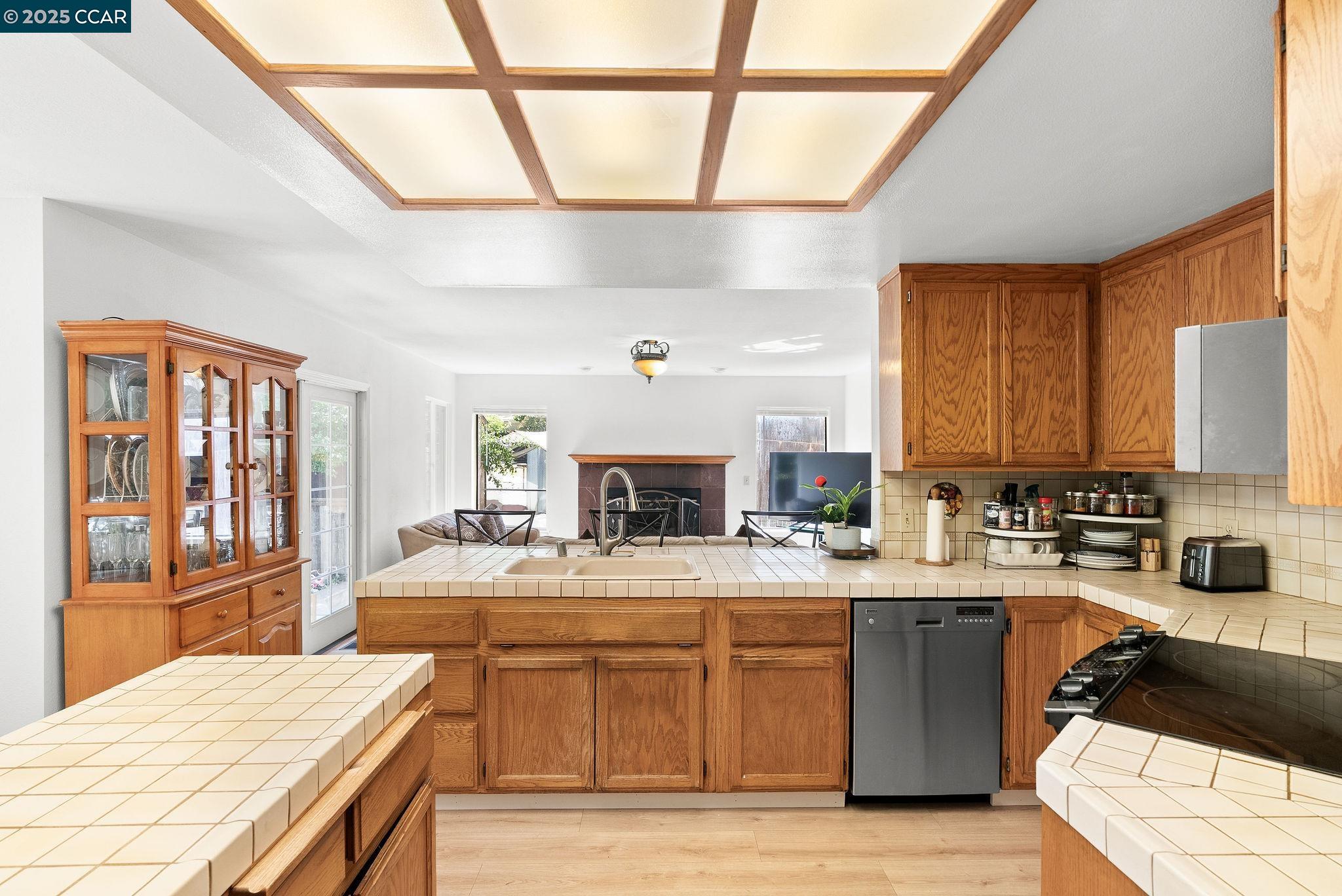 Detail Gallery Image 18 of 50 For 615 Stanley, El Sobrante,  CA 94803-3600 - 4 Beds | 3 Baths