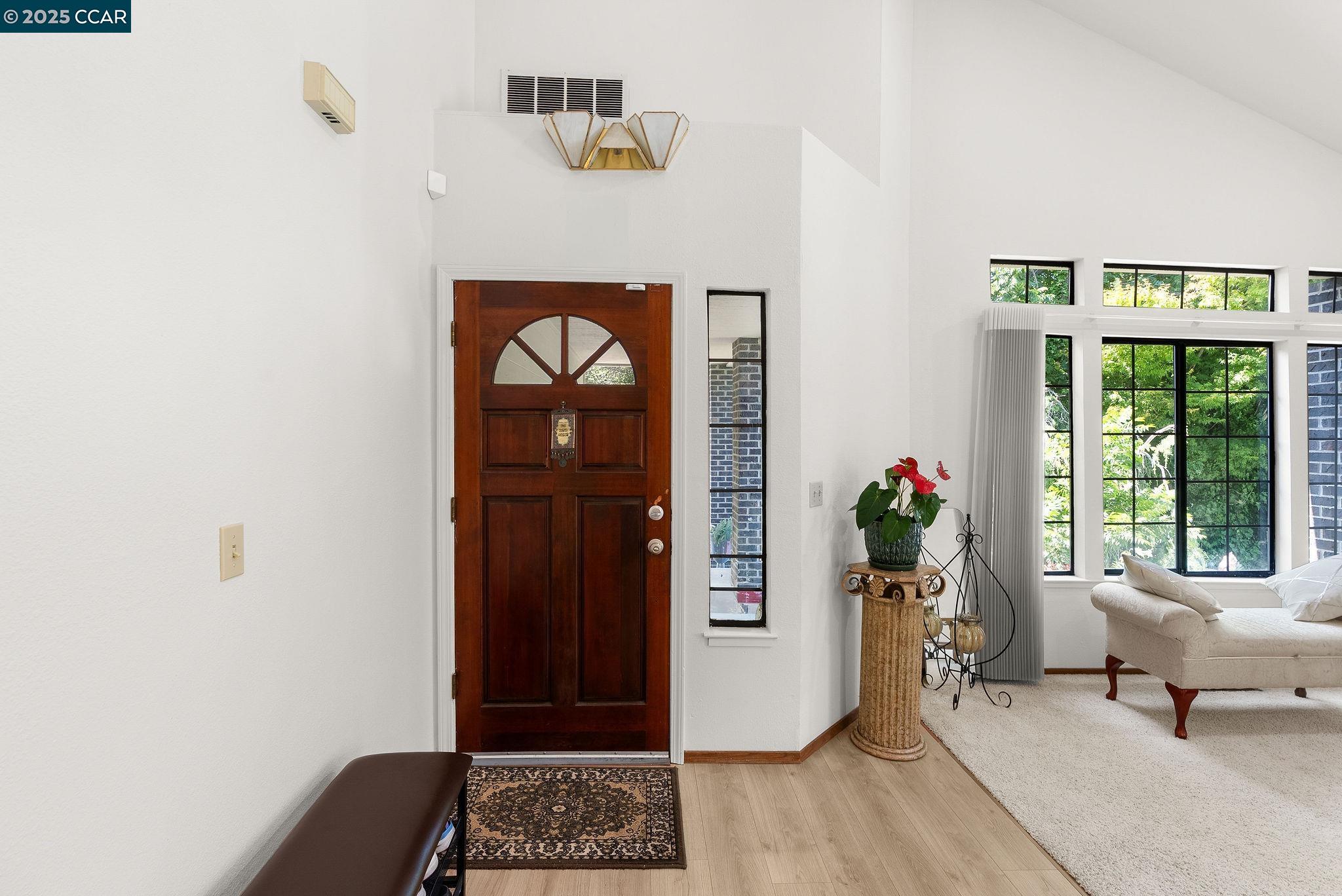 Detail Gallery Image 9 of 50 For 615 Stanley, El Sobrante,  CA 94803-3600 - 4 Beds | 3 Baths