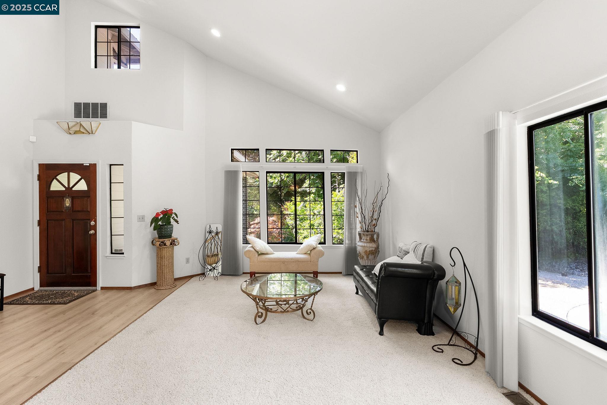 Detail Gallery Image 10 of 50 For 615 Stanley, El Sobrante,  CA 94803-3600 - 4 Beds | 3 Baths