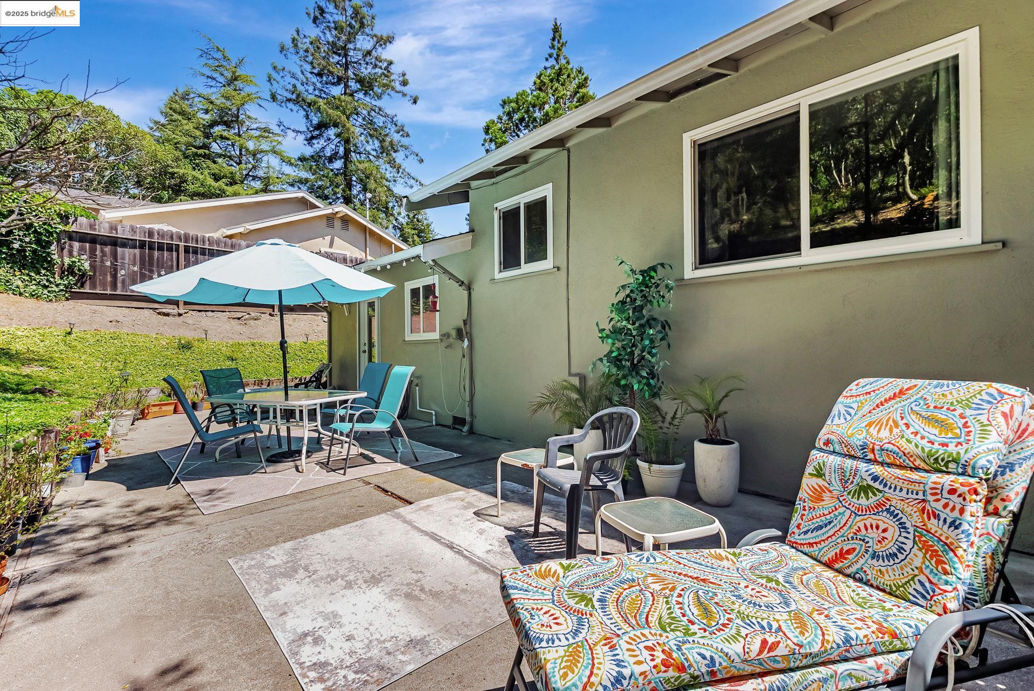 Detail Gallery Image 13 of 24 For 2048-2050 Donald Dr, Moraga,  CA 94556 - – Beds | – Baths