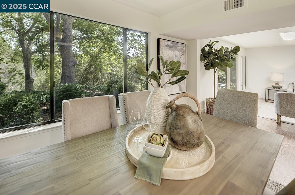 Photo #6: 41103922 Listing 