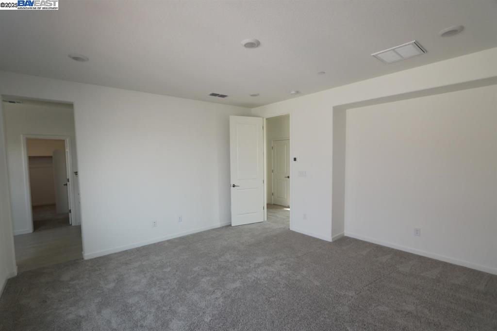 Detail Gallery Image 5 of 15 For 3433 Cantor Dr, Folsom,  CA 95630 - 3 Beds | 2/1 Baths
