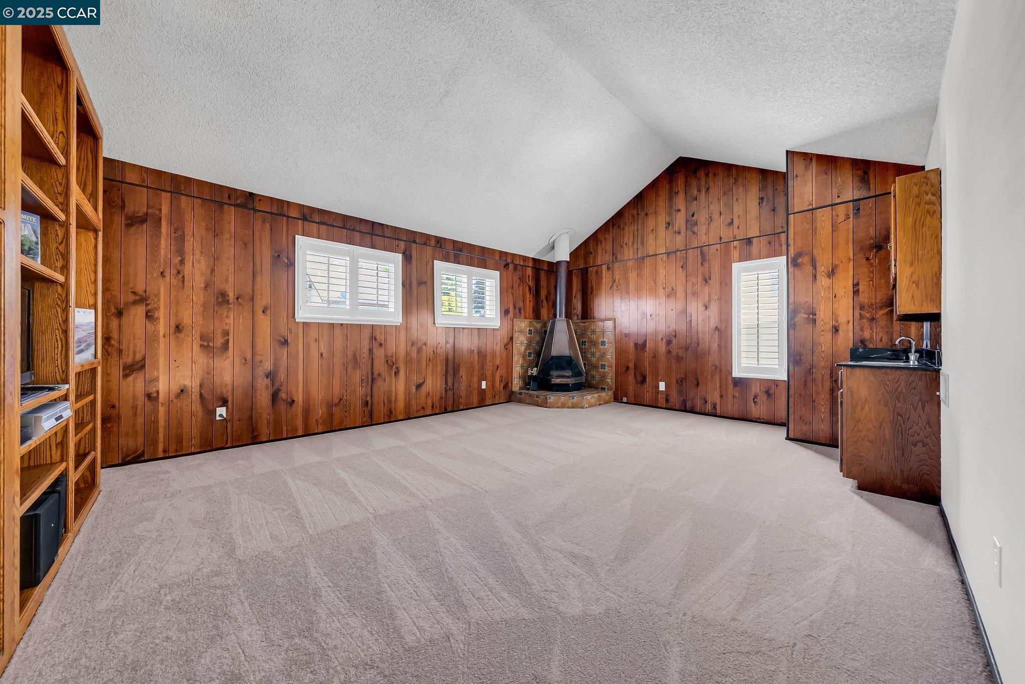 Detail Gallery Image 44 of 60 For 1310 Lewis Ln, Pinole,  CA 94564 - 3 Beds | 2/1 Baths