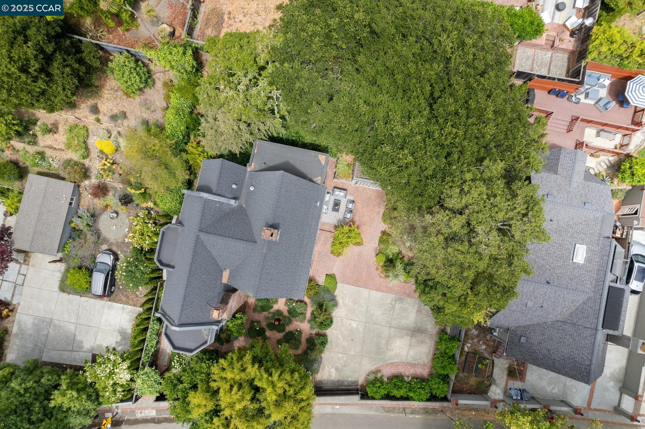 Detail Gallery Image 60 of 60 For 91 Tunnel Rd, Berkeley,  CA 94705 - 3 Beds | 2/1 Baths