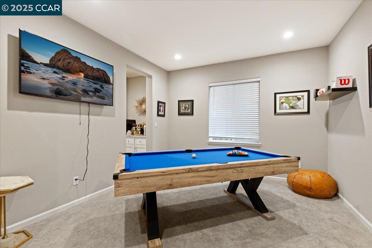 Detail Gallery Image 19 of 42 For 369 Parkfield Way, Oakley,  CA 94561 - 5 Beds | 4 Baths