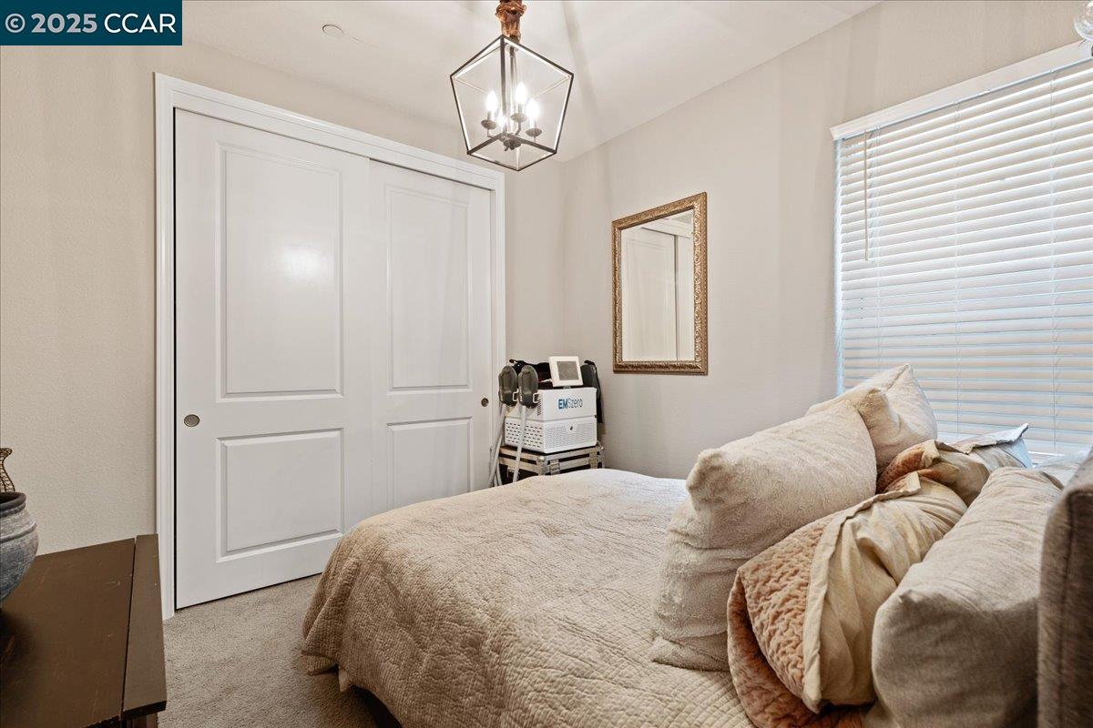 Detail Gallery Image 21 of 42 For 369 Parkfield Way, Oakley,  CA 94561 - 5 Beds | 4 Baths