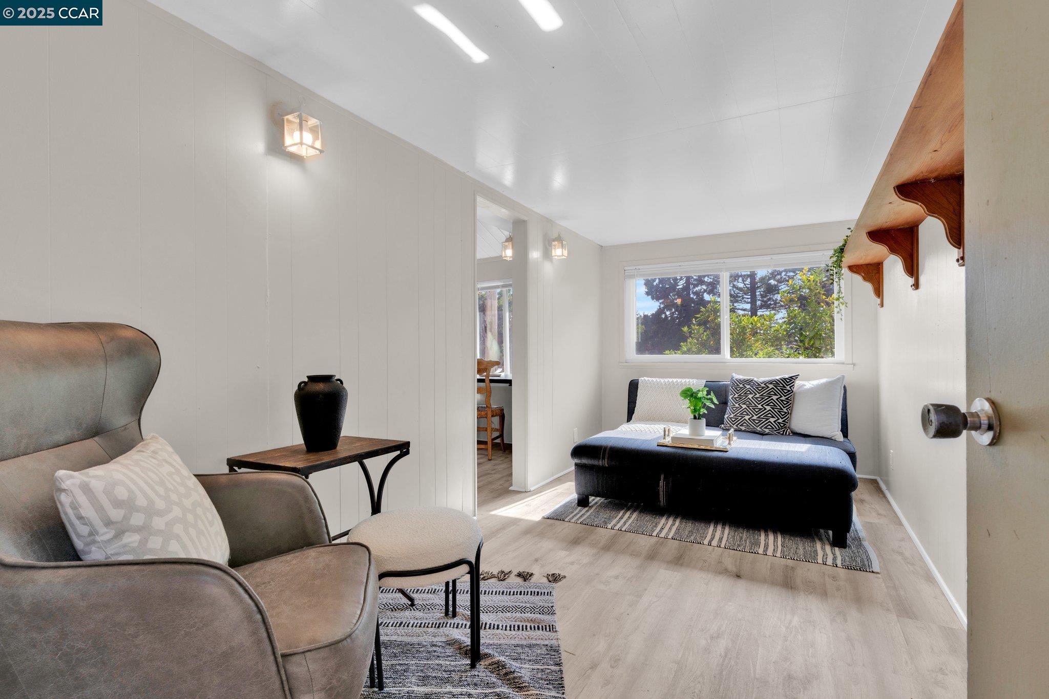 Detail Gallery Image 23 of 60 For 139 Arlington Ave, Kensington,  CA 94707 - 3 Beds | 2 Baths