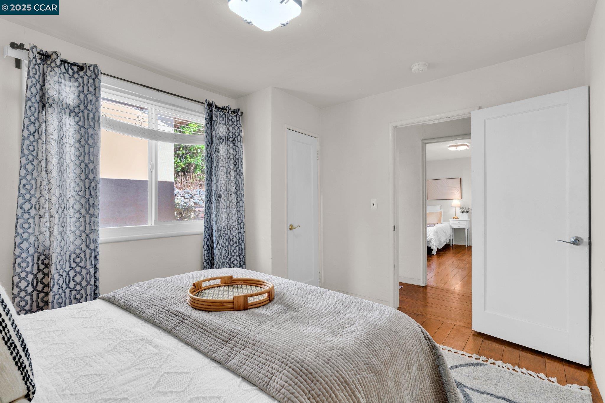 Detail Gallery Image 27 of 60 For 139 Arlington Ave, Kensington,  CA 94707 - 3 Beds | 2 Baths