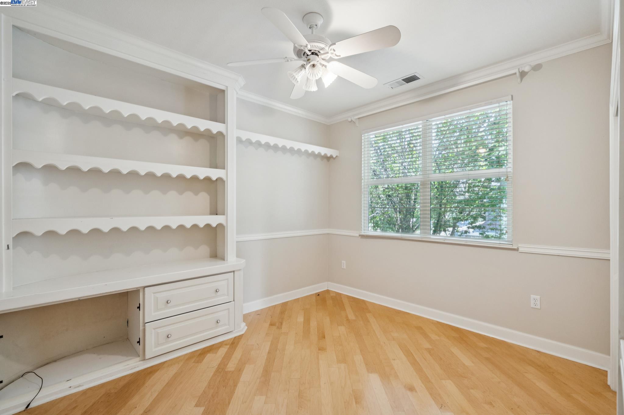 Detail Gallery Image 13 of 22 For 2089 Staghorn Way, Livermore,  CA 94550 - 6 Beds | 4 Baths