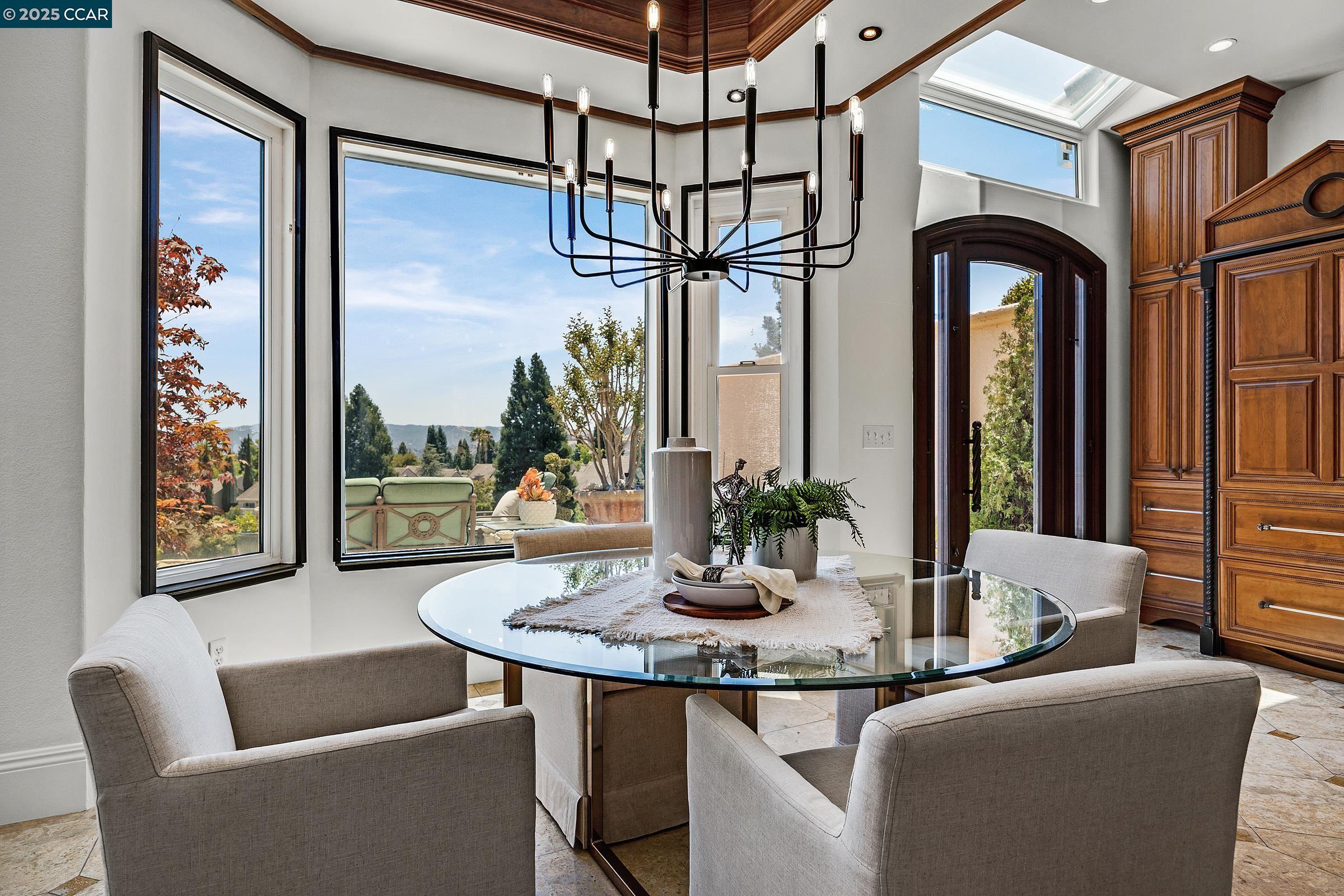 Detail Gallery Image 11 of 51 For 150 Cortona Dr, San Ramon,  CA 94582 - 3 Beds | 2 Baths